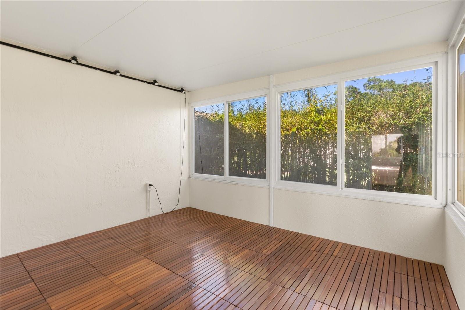 Image 15 of 37 For 5332 Dorrington Lane