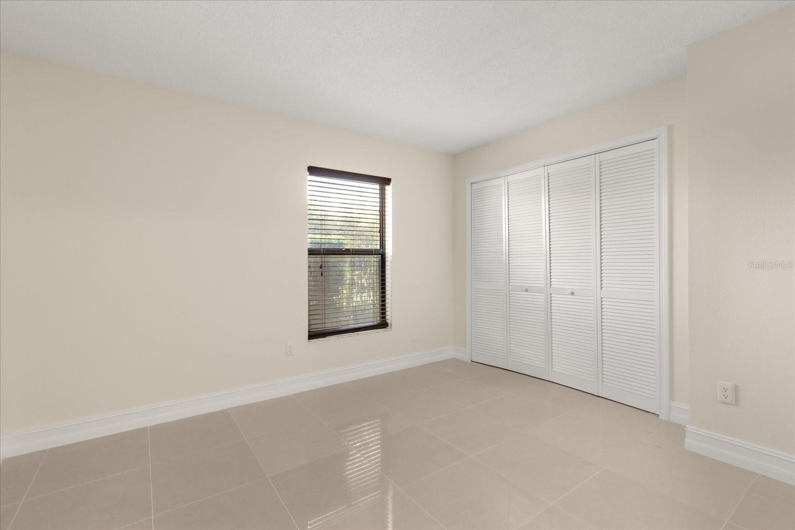 Image 19 of 37 For 5332 Dorrington Lane