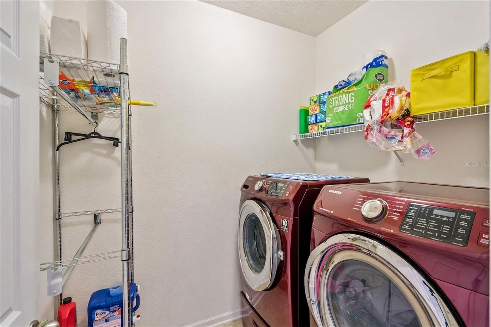 Image 20 of 41 For 525 Gunston Ct