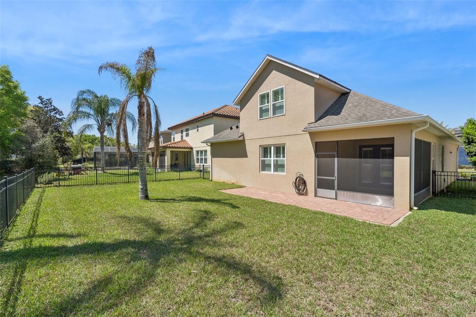 Image 23 of 41 For 525 Gunston Ct