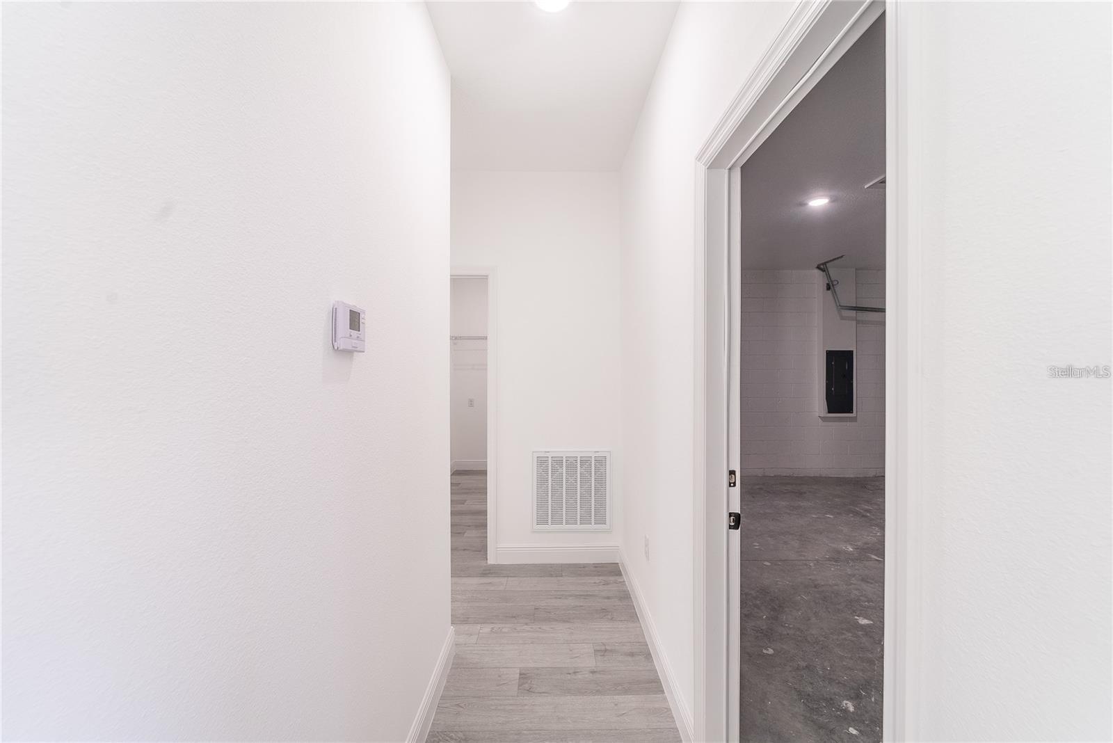 Image 30 of 32 For 572 Bluster Place