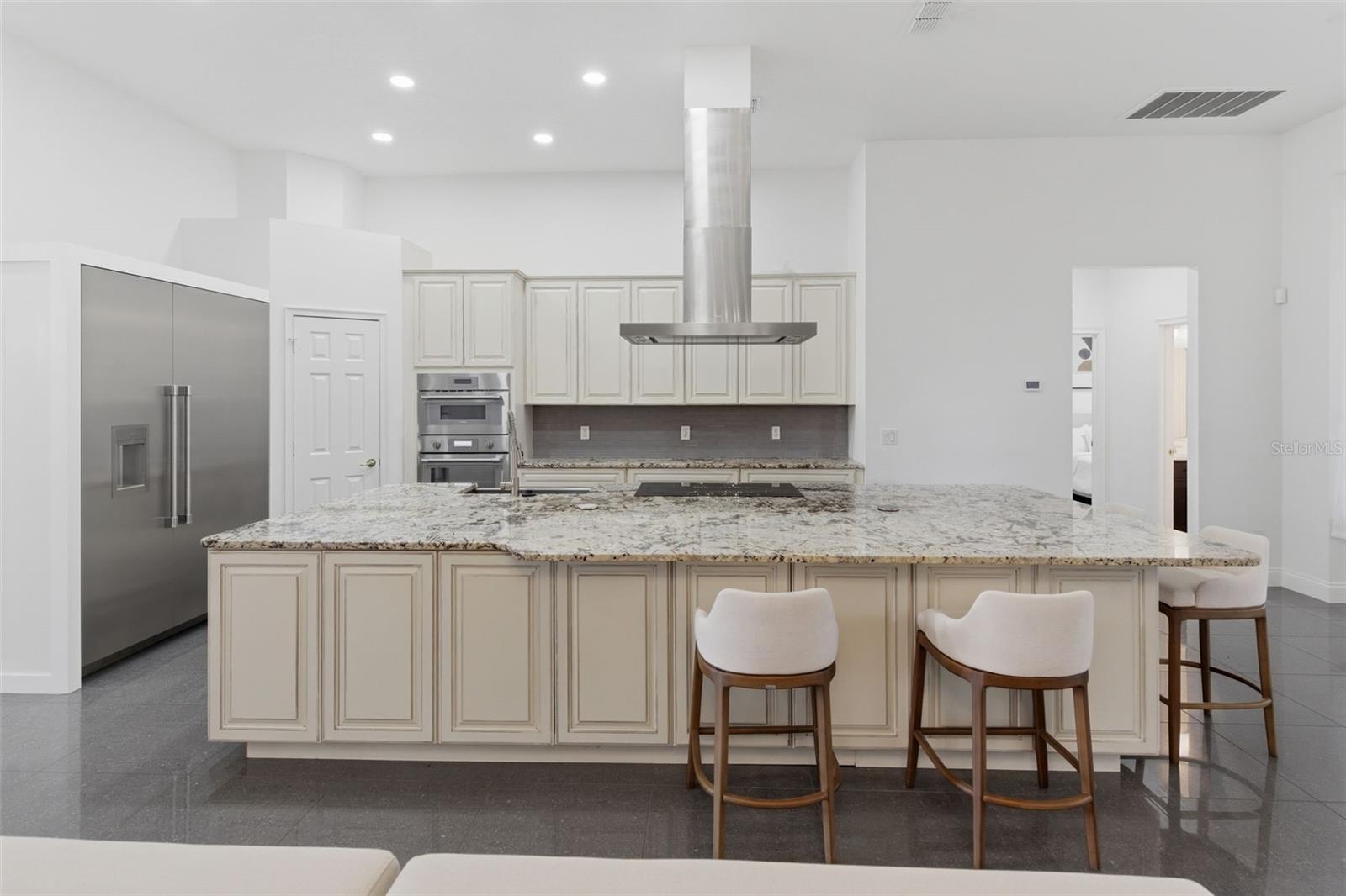 Image 19 of 45 For 12513 Scarlett Sage Court