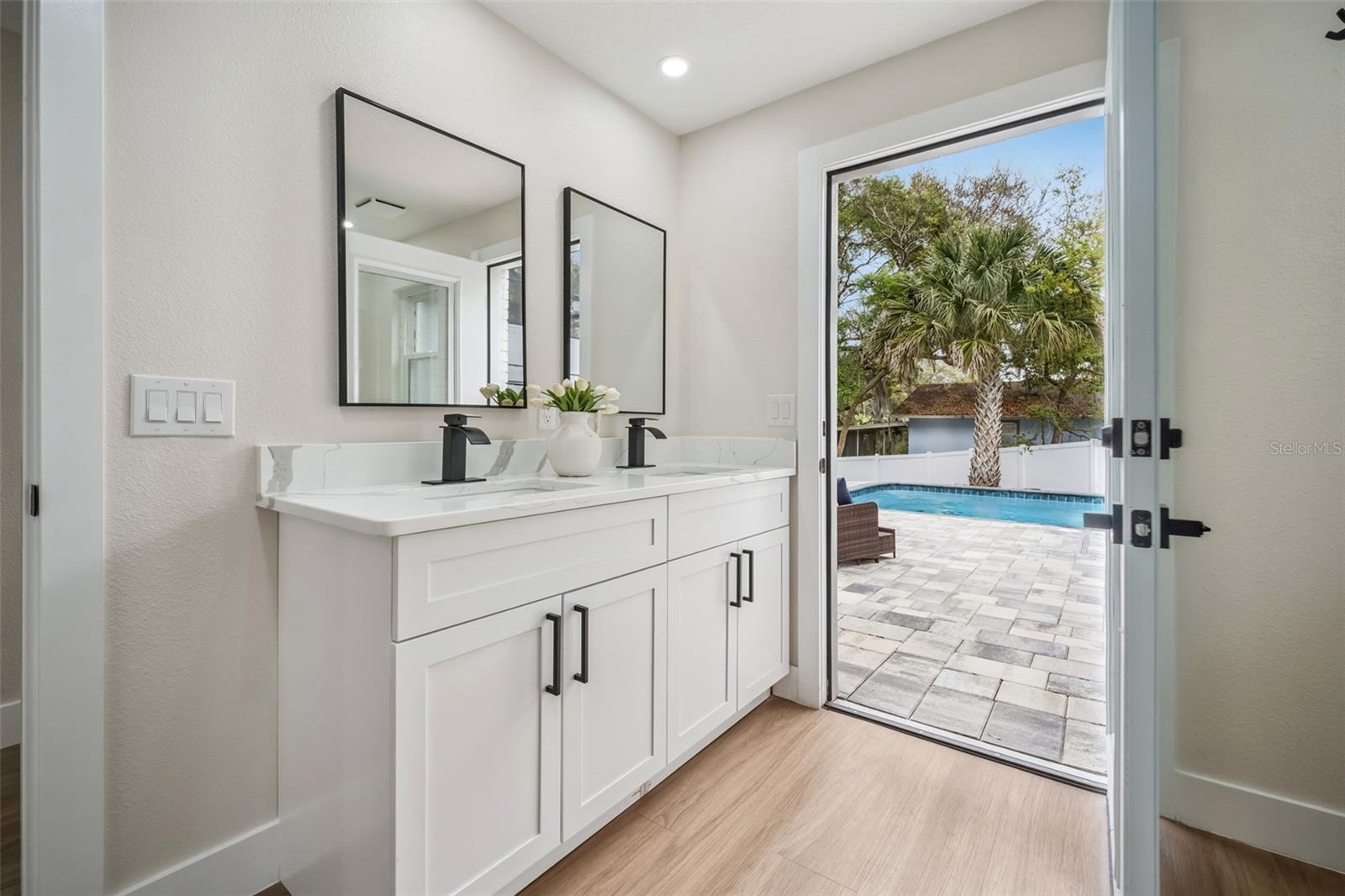 Image 16 of 43 For 1450 Hilltop Drive