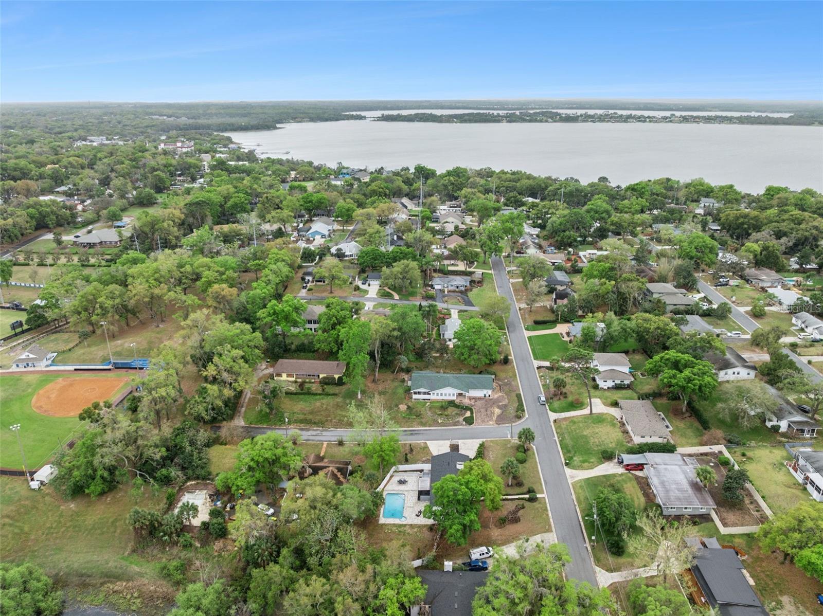 Image 39 of 43 For 1450 Hilltop Drive