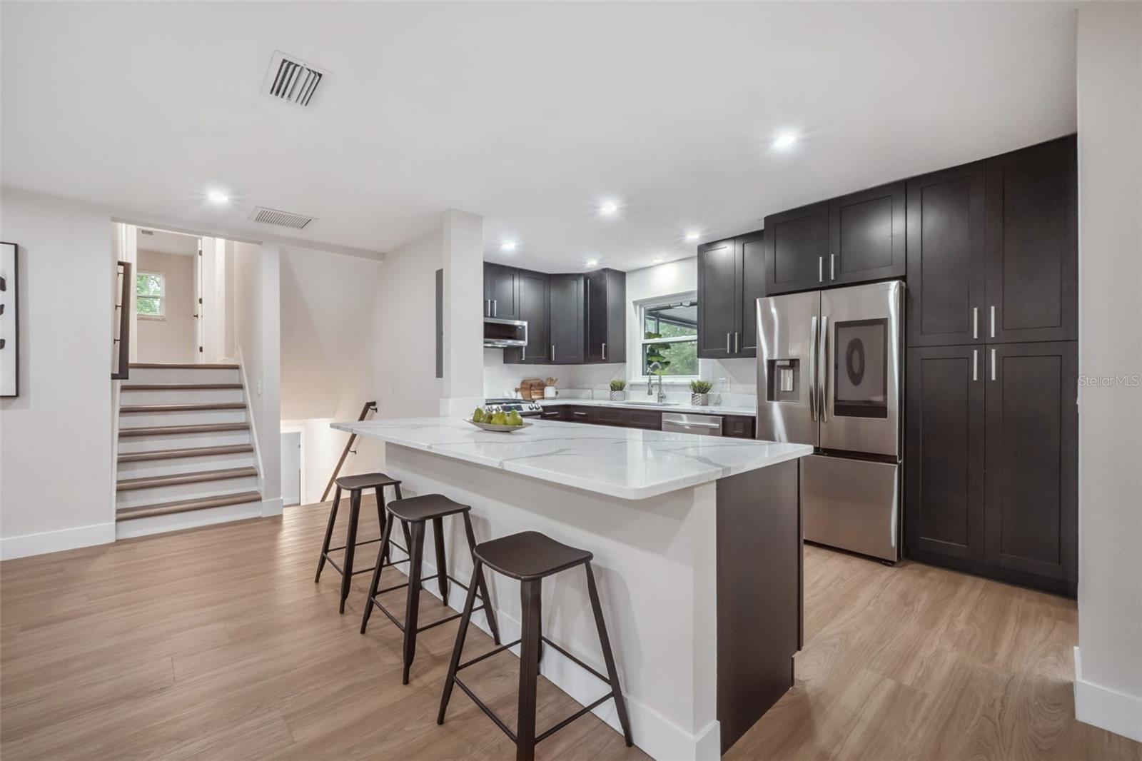 Image 6 of 43 For 1450 Hilltop Drive