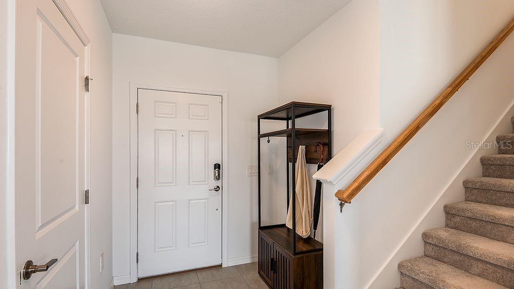 Image 6 of 36 For 740 Hazelwood Court