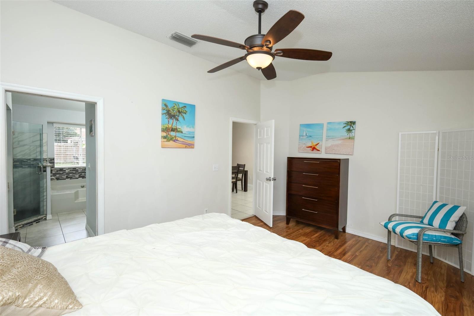 Image 12 of 48 For 705 Silversmith Circle