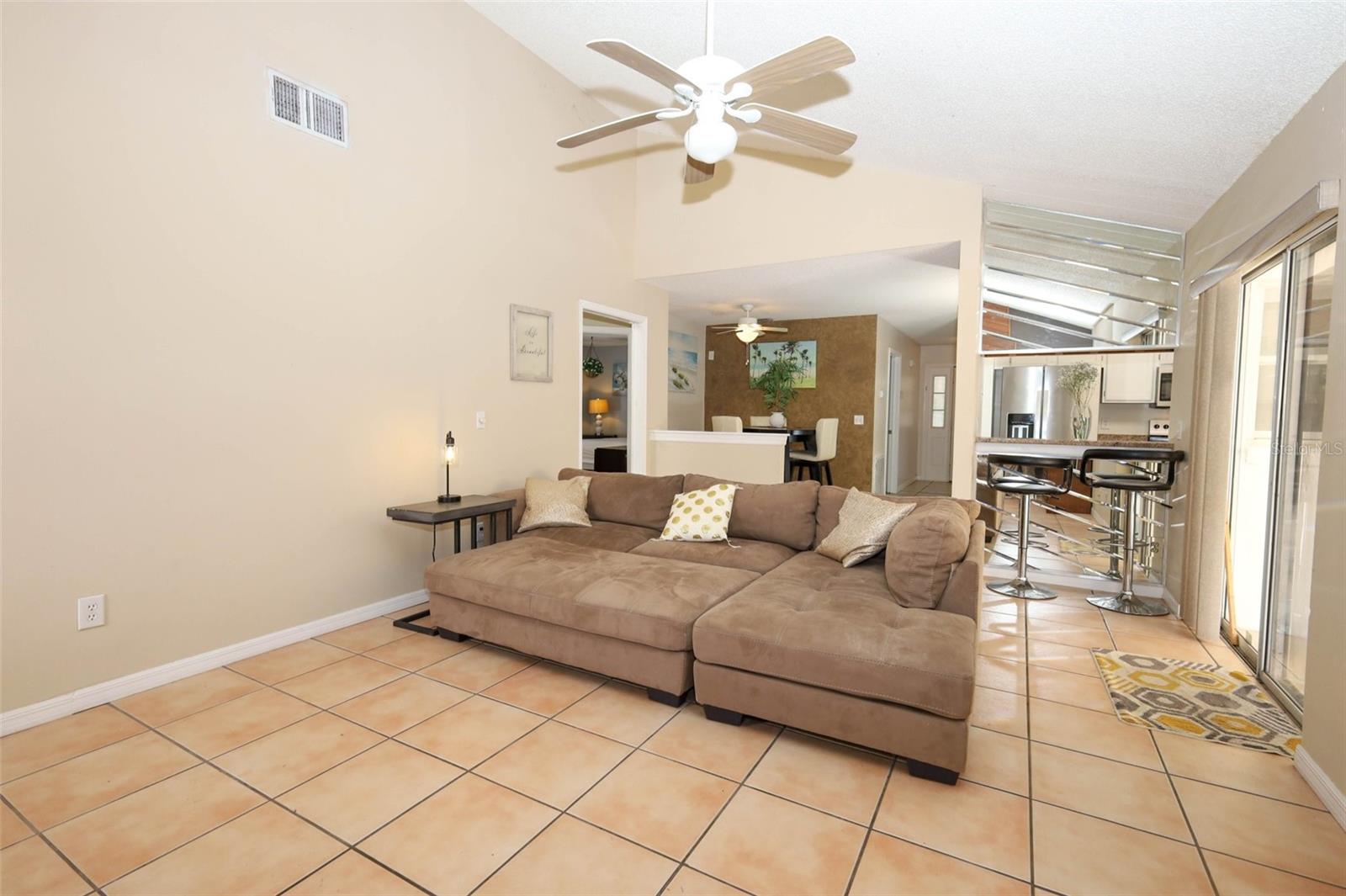 Image 29 of 48 For 705 Silversmith Circle