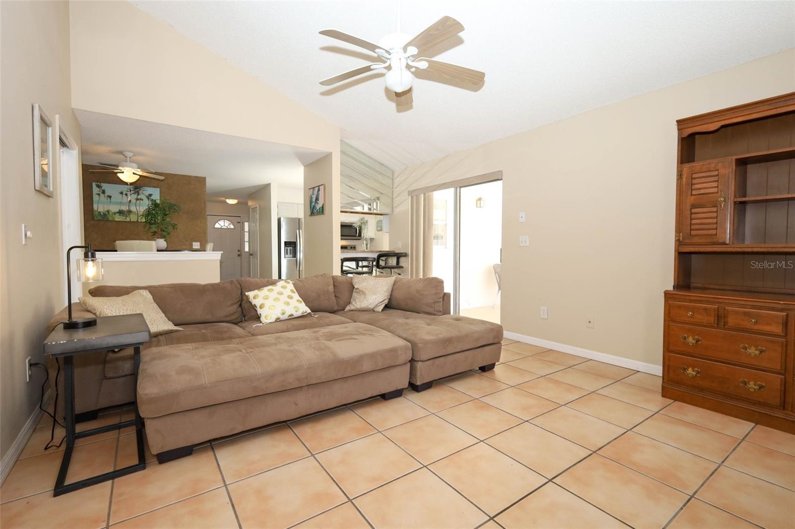 Image 30 of 48 For 705 Silversmith Circle