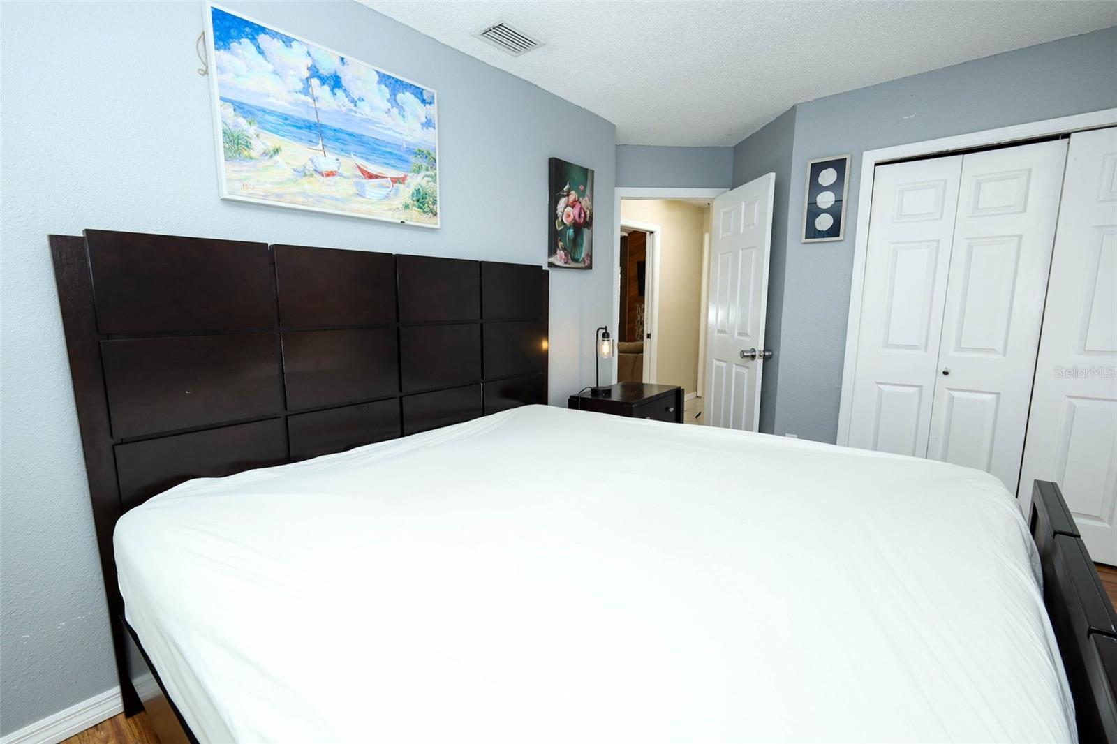 Image 36 of 48 For 705 Silversmith Circle