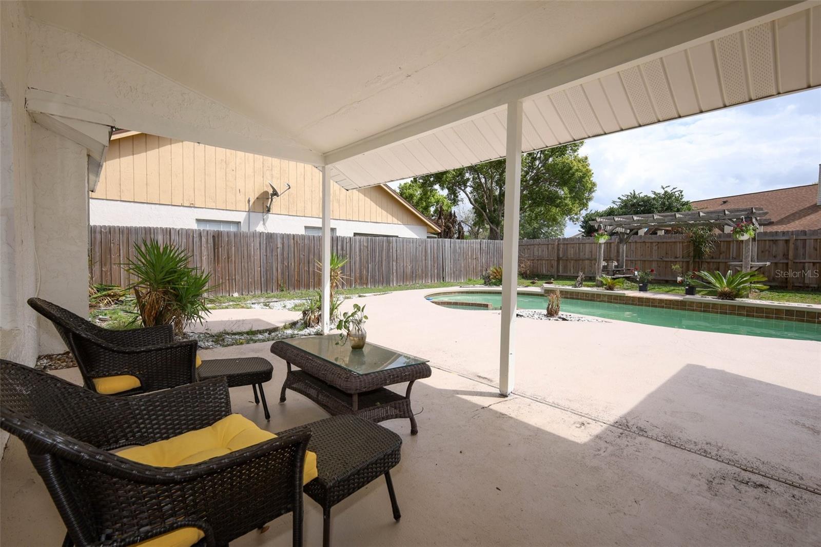 Image 41 of 48 For 705 Silversmith Circle