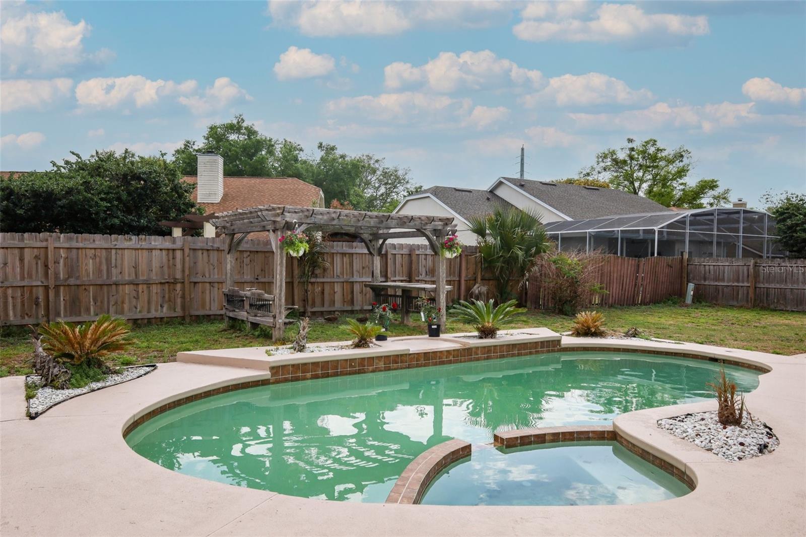 Image 43 of 48 For 705 Silversmith Circle