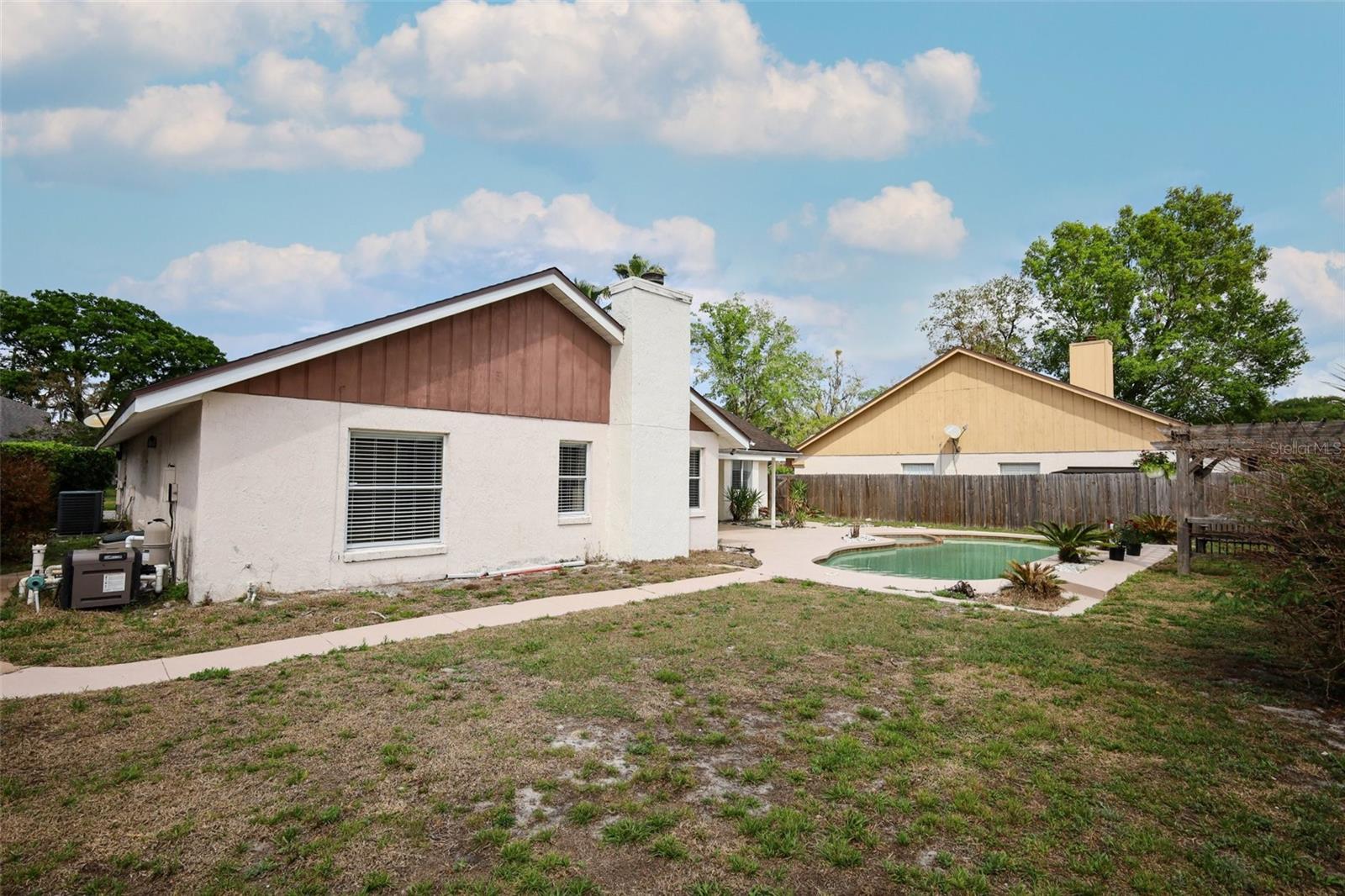 Image 45 of 48 For 705 Silversmith Circle