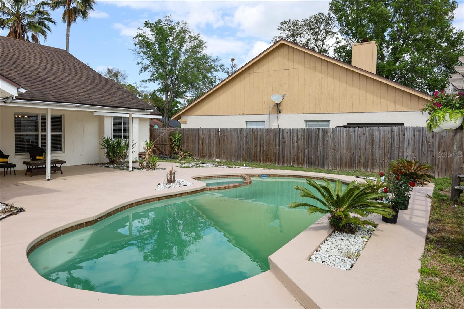 Image 46 of 48 For 705 Silversmith Circle