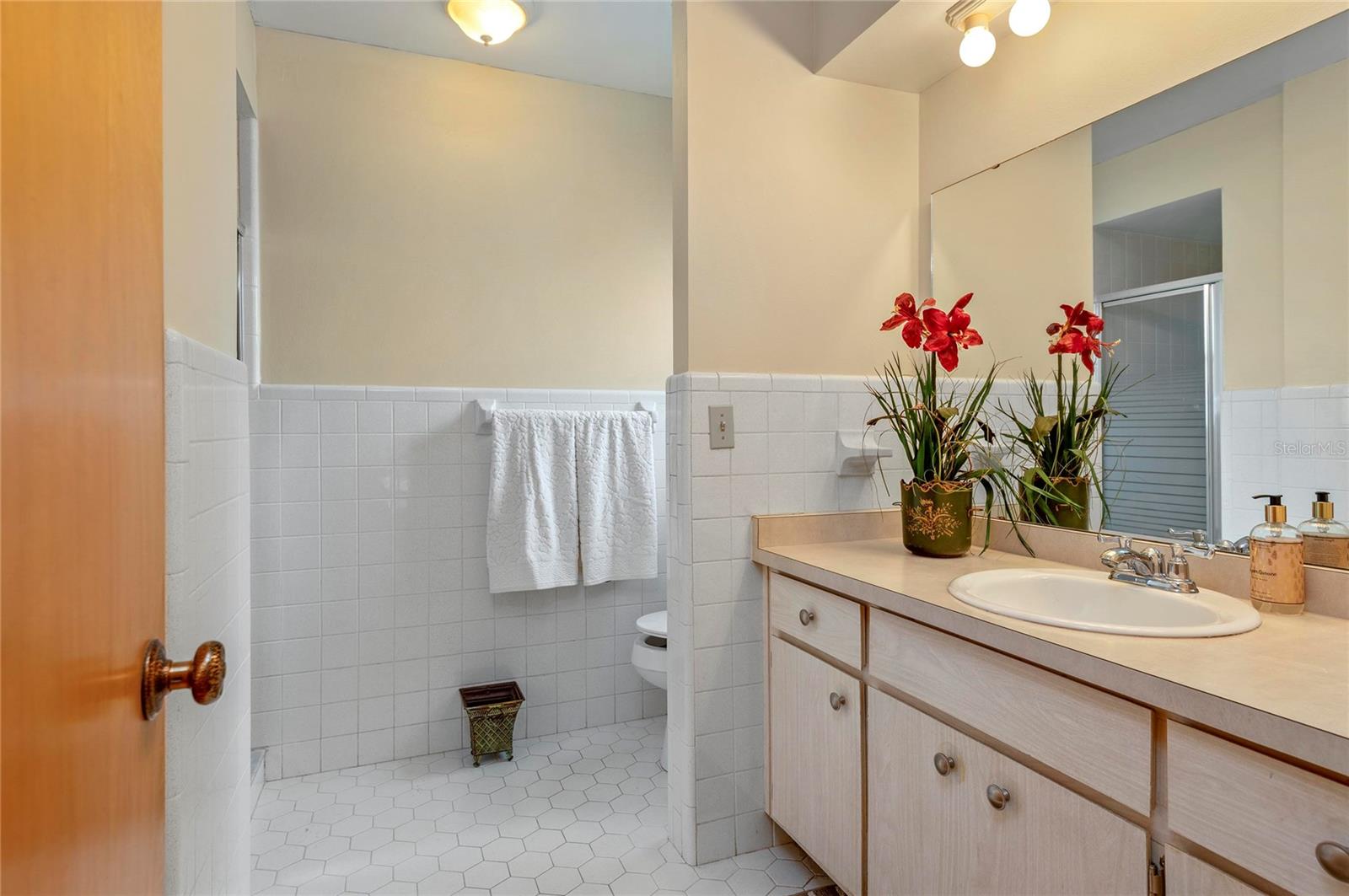 Image 20 of 33 For 837 Appalachee Avenue