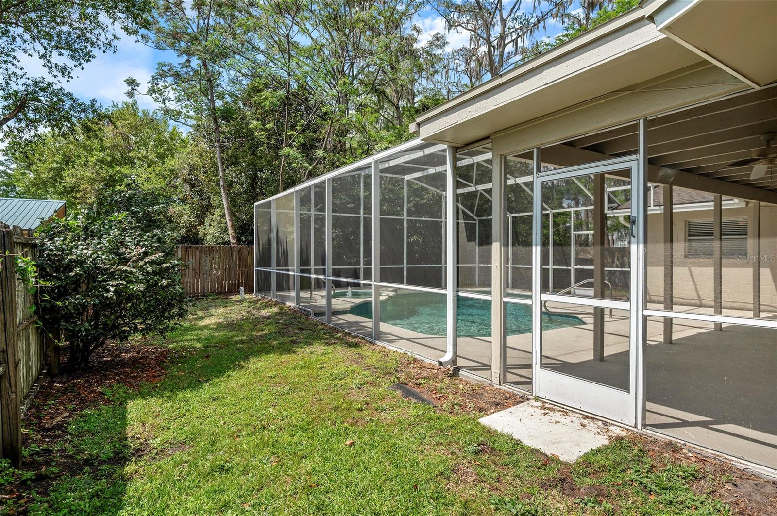 Image 31 of 33 For 837 Appalachee Avenue