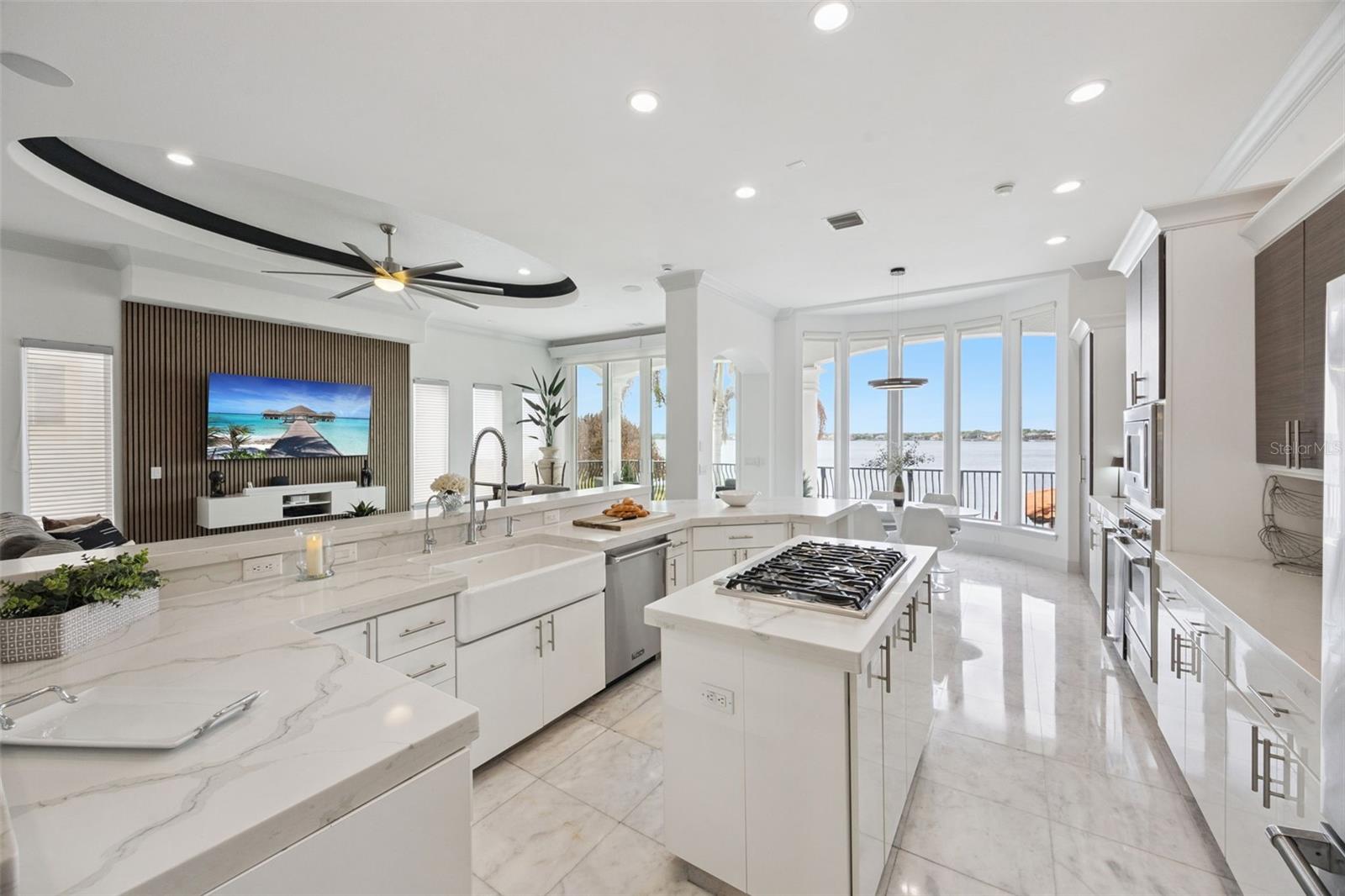 Image 14 of 65 For 8020 Firenze Boulevard