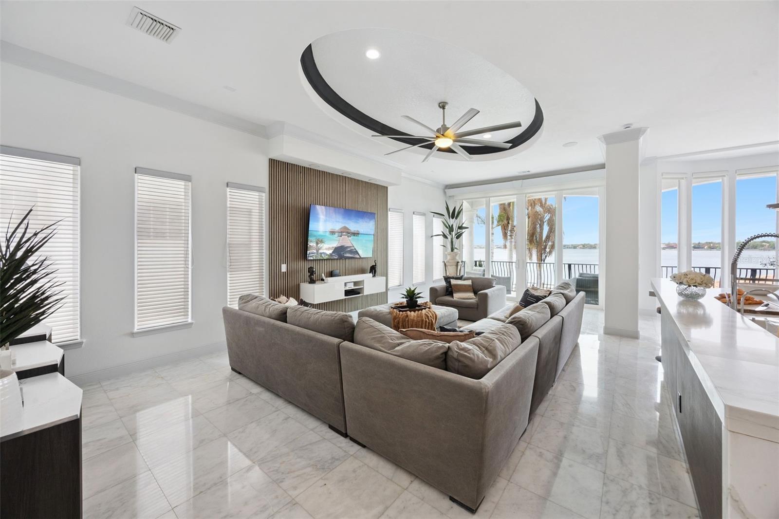 Image 20 of 65 For 8020 Firenze Boulevard