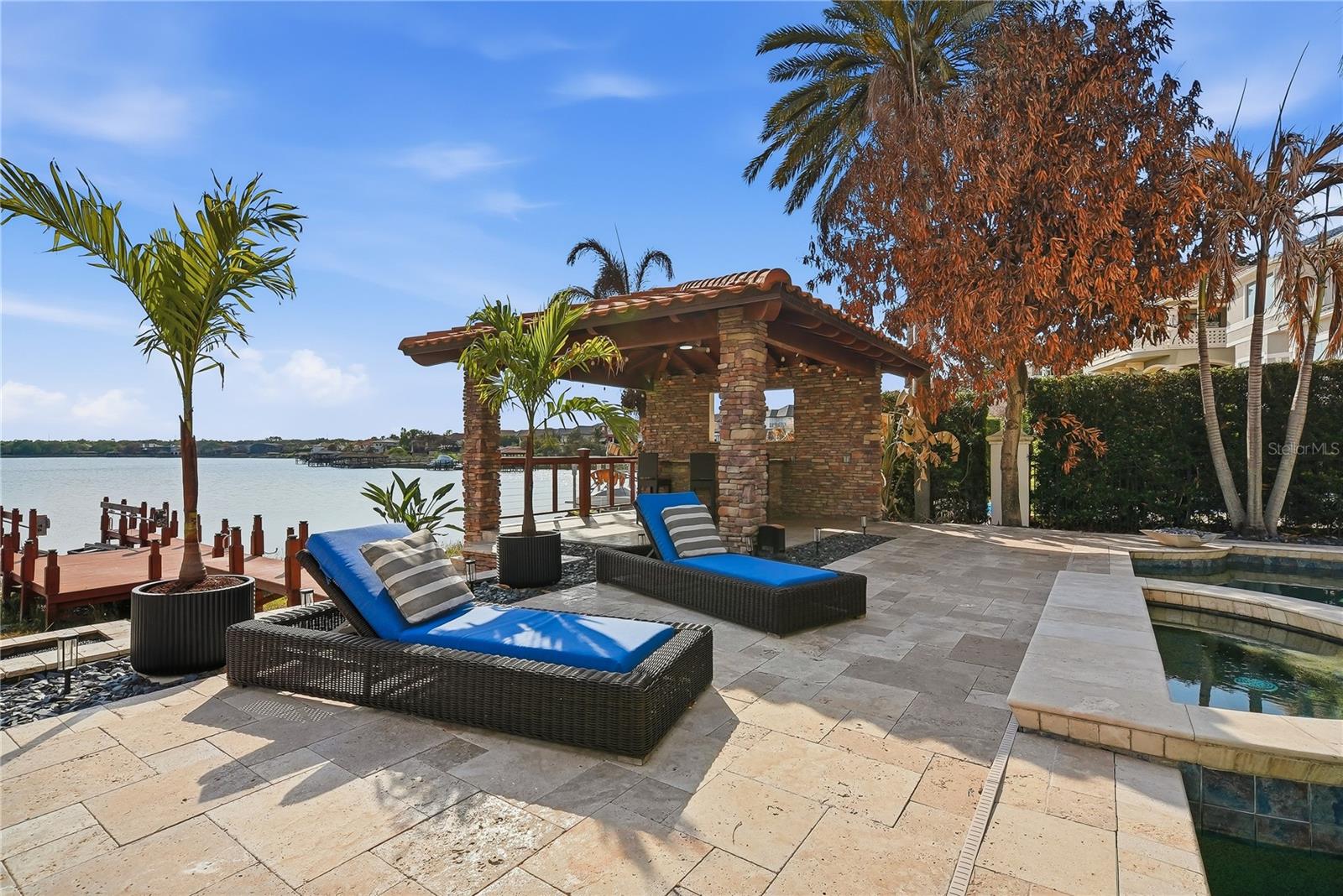 Image 3 of 65 For 8020 Firenze Boulevard