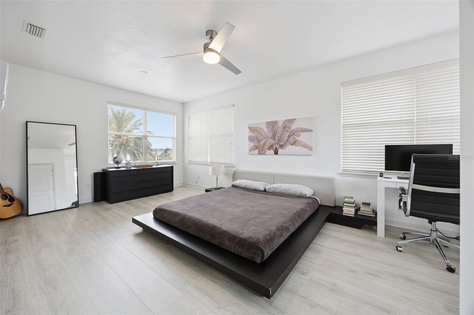 Image 44 of 65 For 8020 Firenze Boulevard