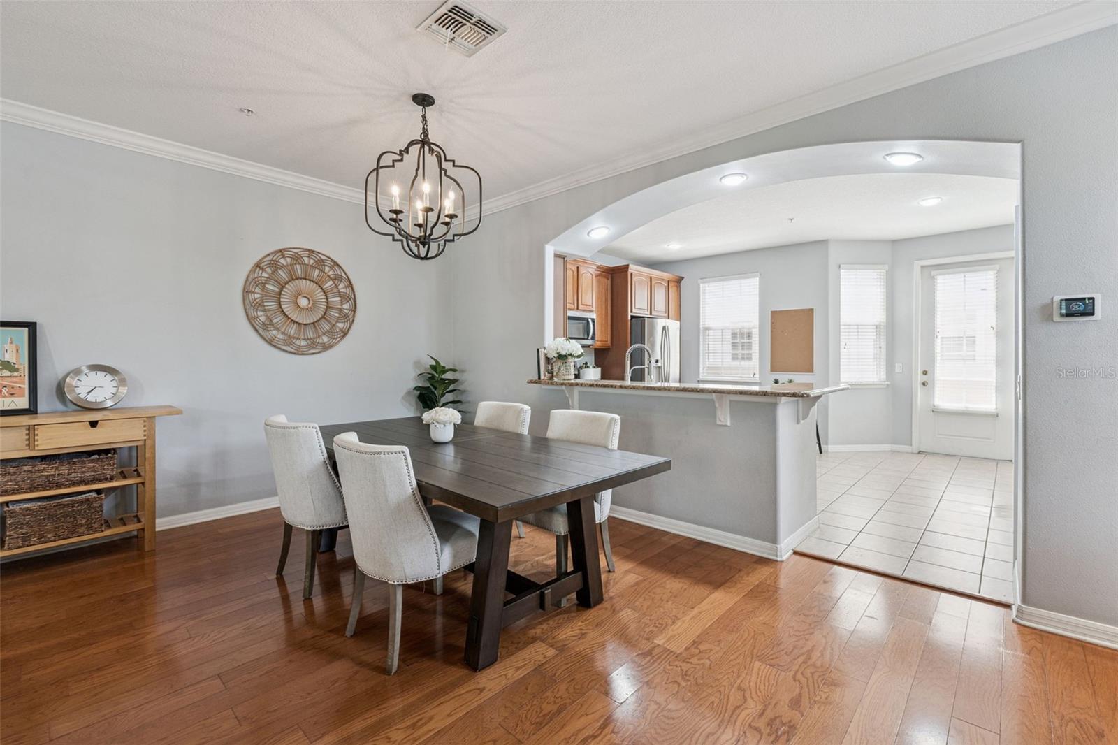 Image 12 of 38 For 1894 Prospect Avenue