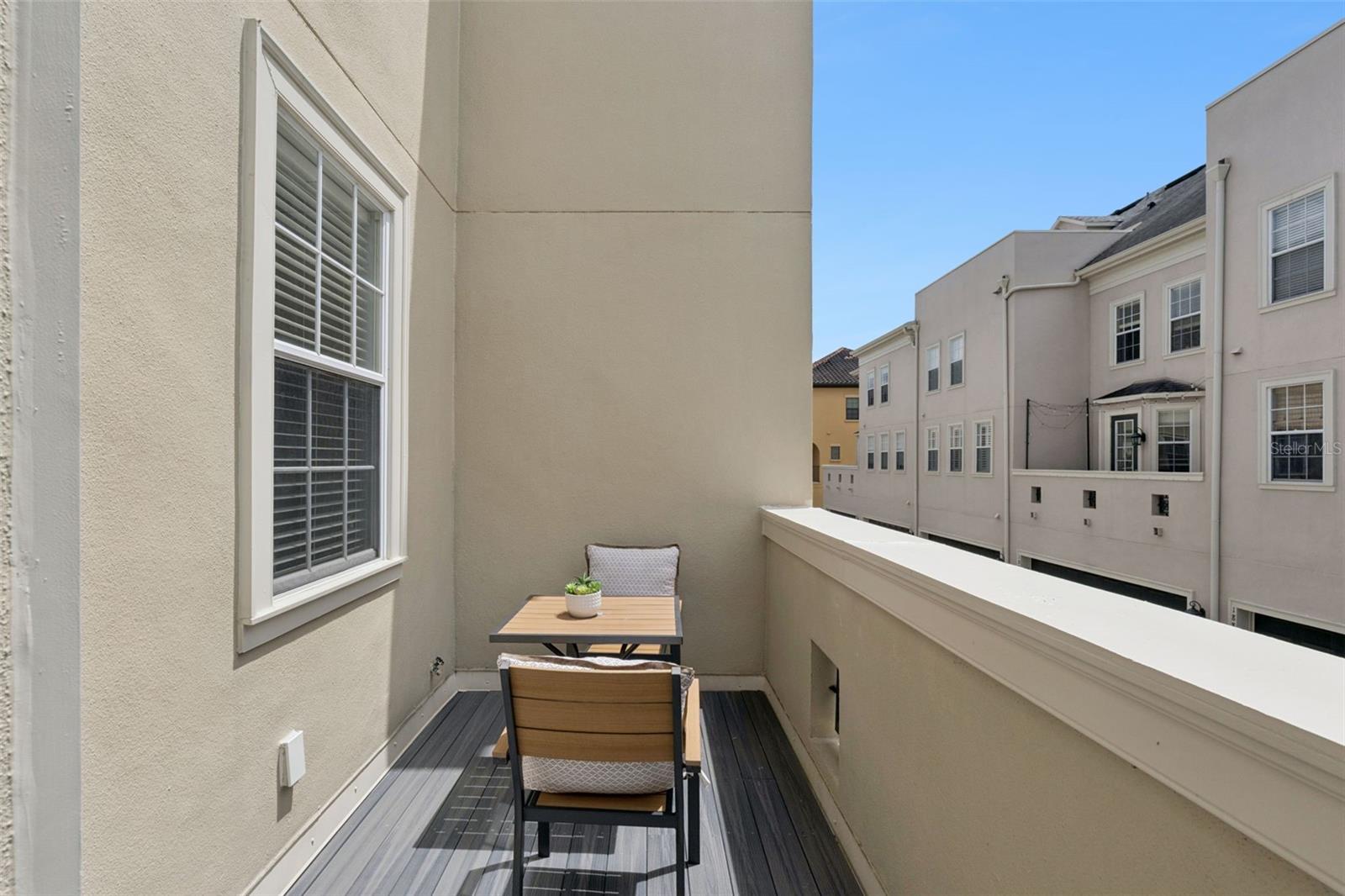 Image 18 of 38 For 1894 Prospect Avenue