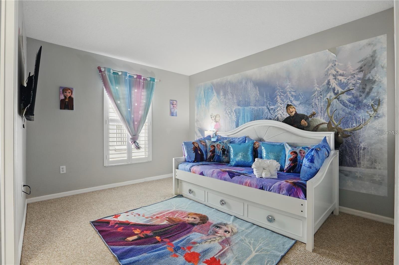 Image 21 of 29 For 634 Chadbury Way