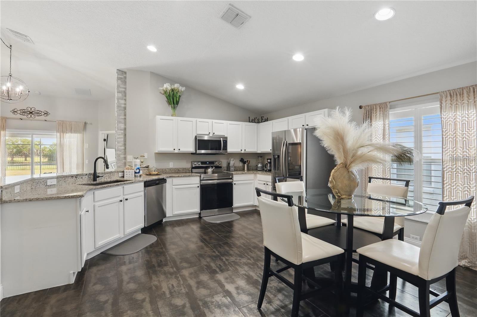 Image 7 of 29 For 634 Chadbury Way