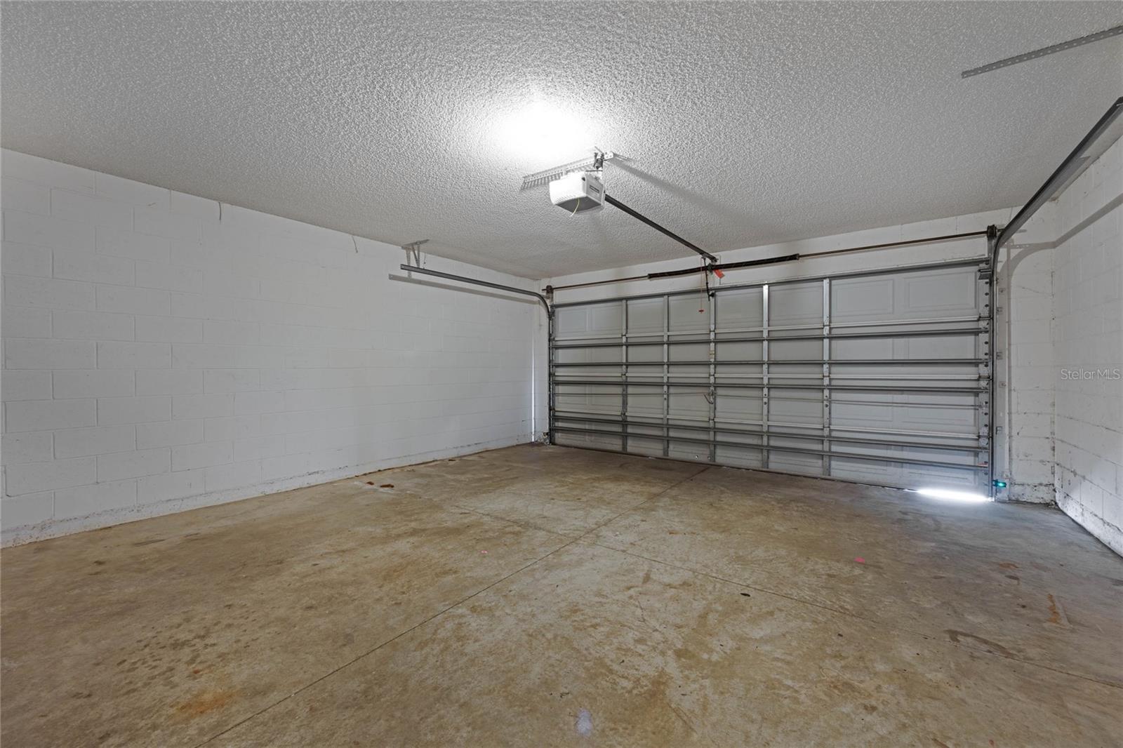 Image 16 of 18 For 14088 Wild Majestic Street