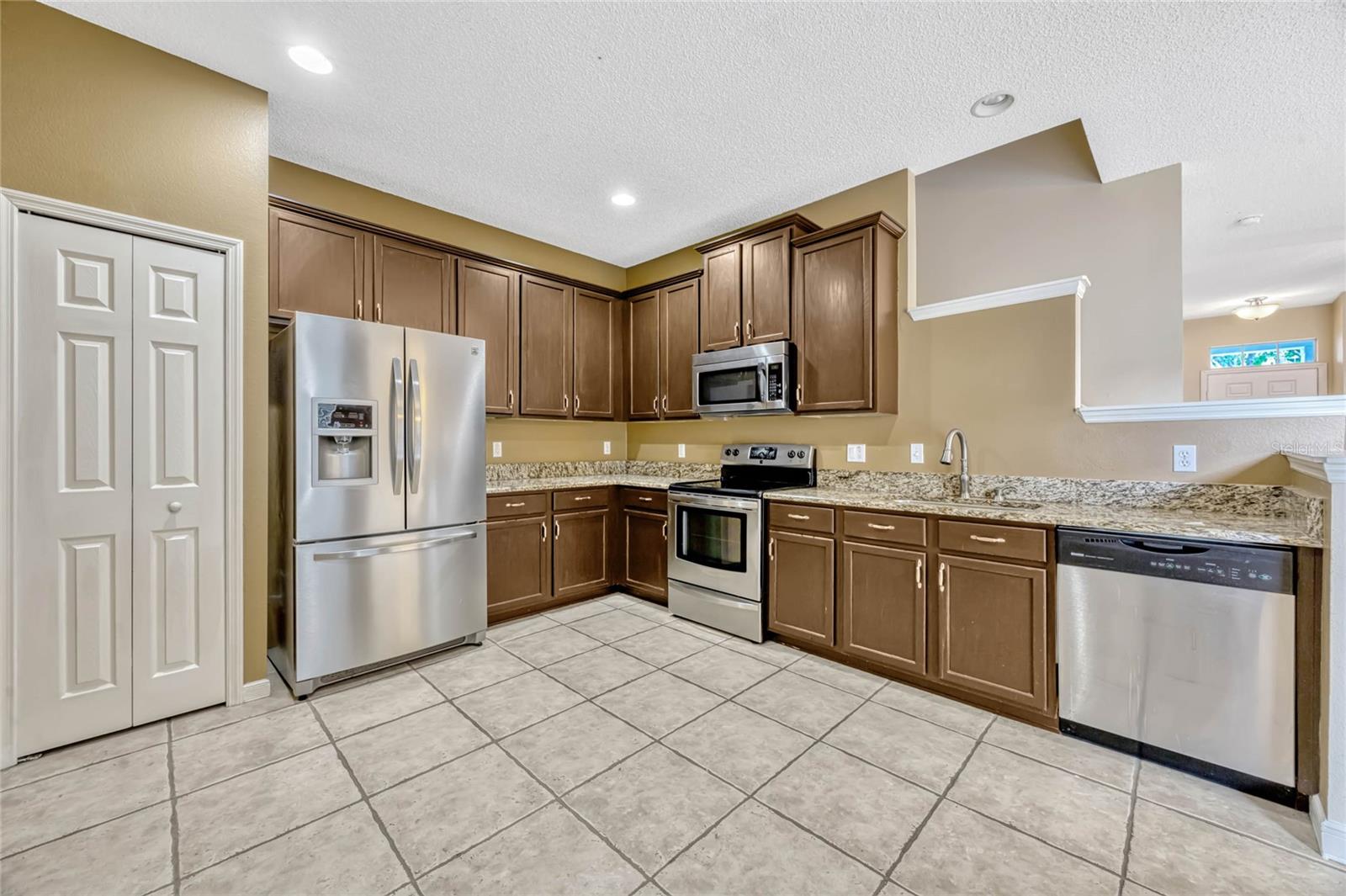 Image 6 of 18 For 14088 Wild Majestic Street