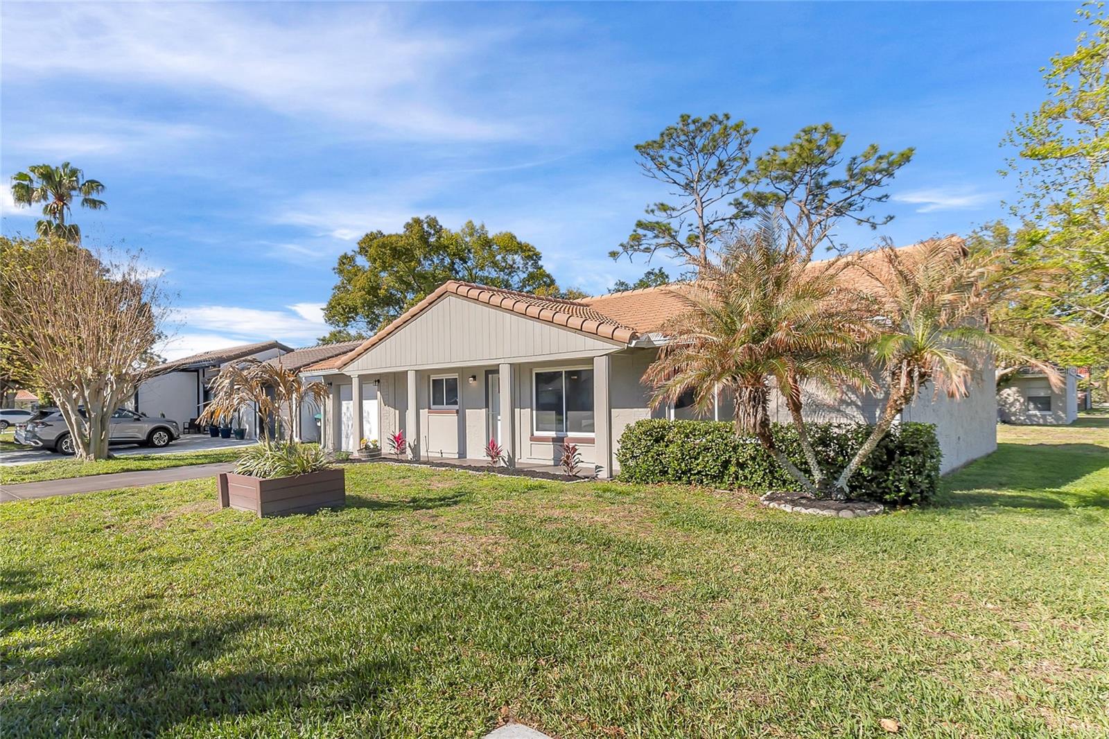 Image 3 of 52 For 10703 Windsor Court