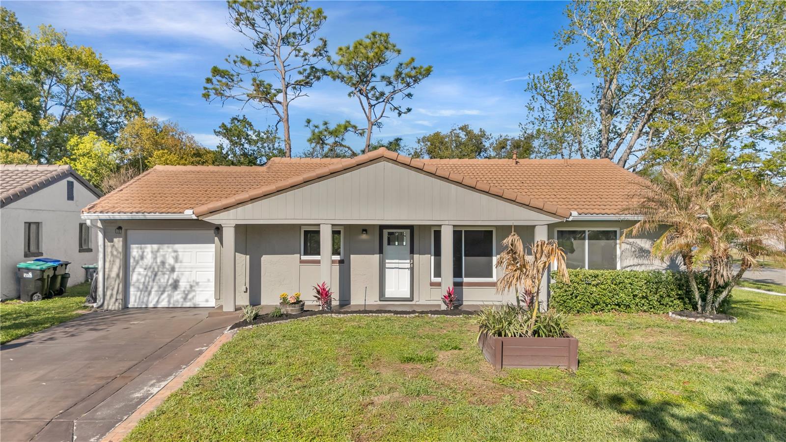 Image 40 of 52 For 10703 Windsor Court