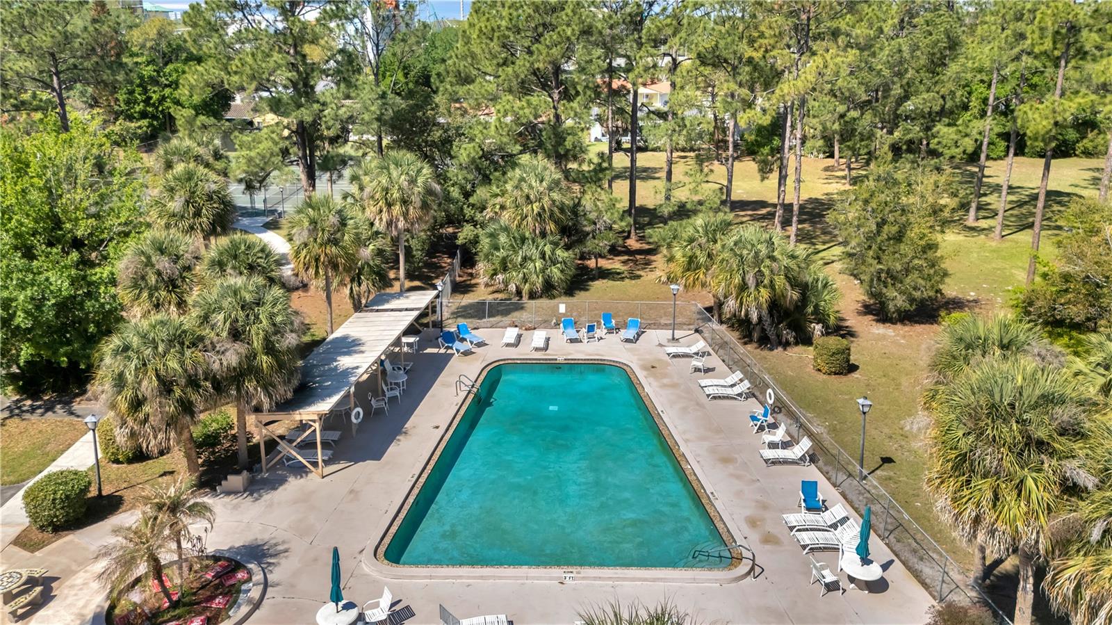 Image 48 of 52 For 10703 Windsor Court