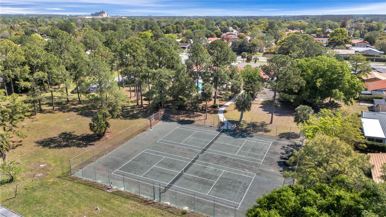 Image 50 of 52 For 10703 Windsor Court