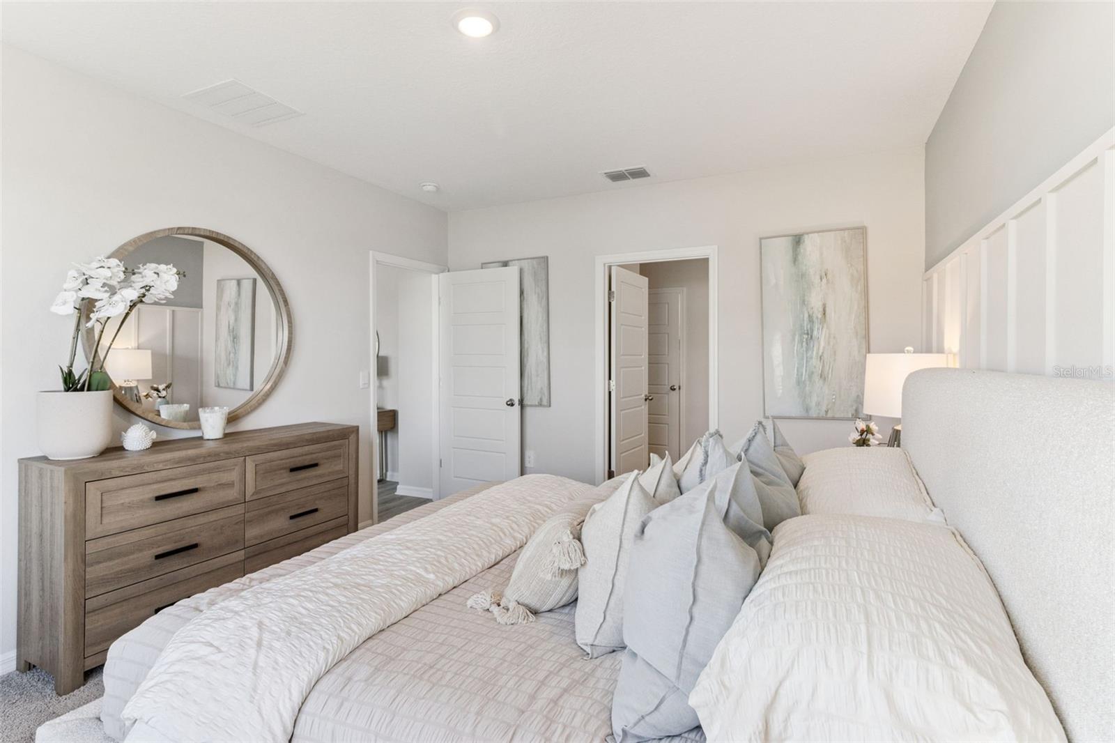 Image 19 of 30 For 3566 Roden Road