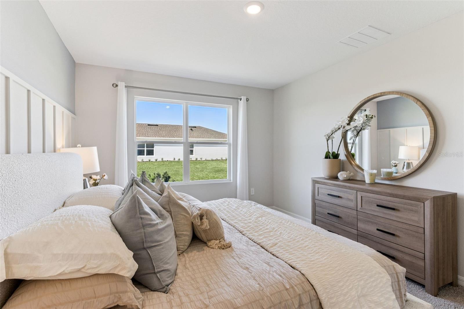 Image 20 of 30 For 3566 Roden Road