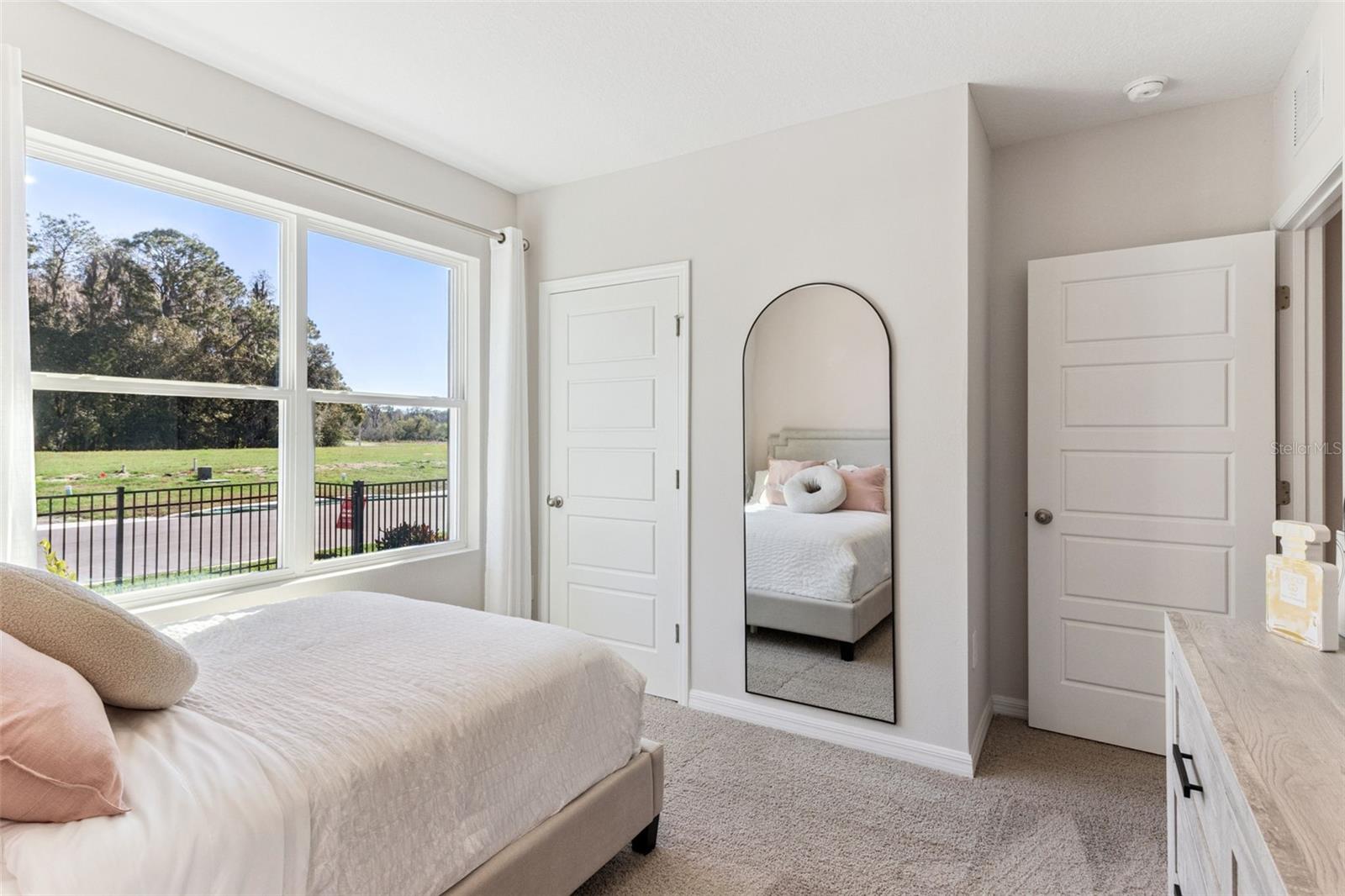 Image 22 of 30 For 3566 Roden Road