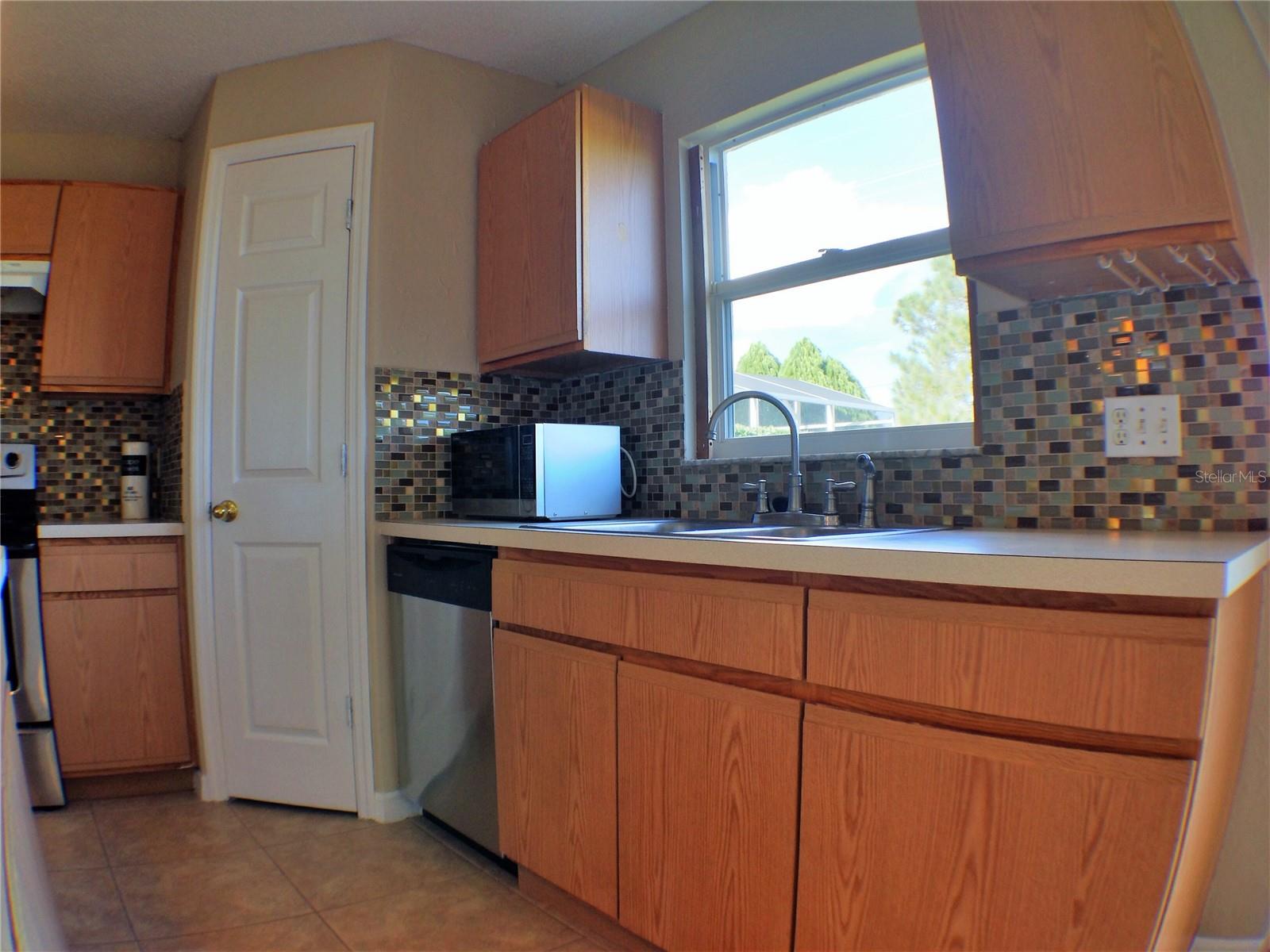 Image 2 of 16 For 4437 Stonemeadow Drive