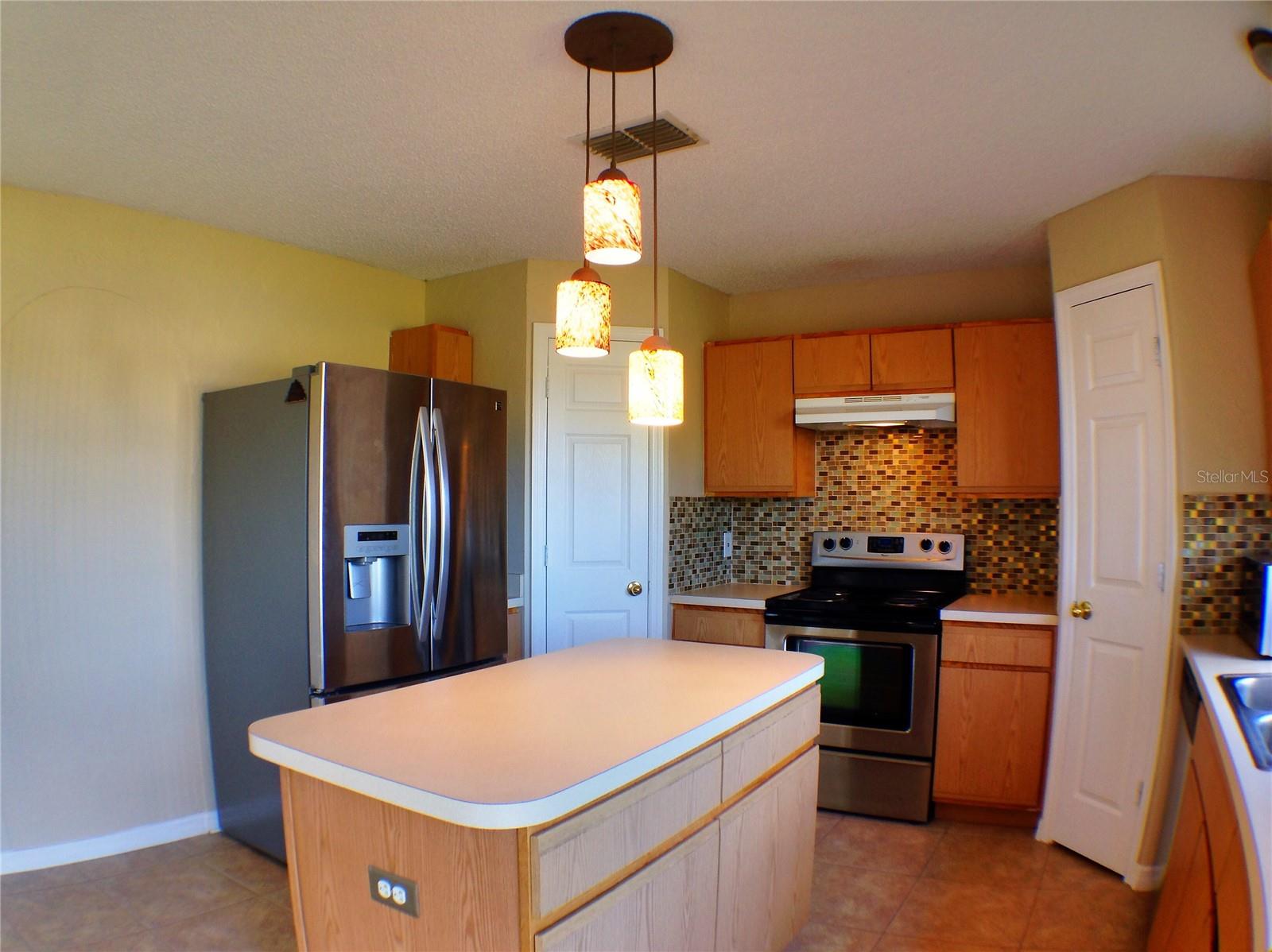 Image 3 of 16 For 4437 Stonemeadow Drive