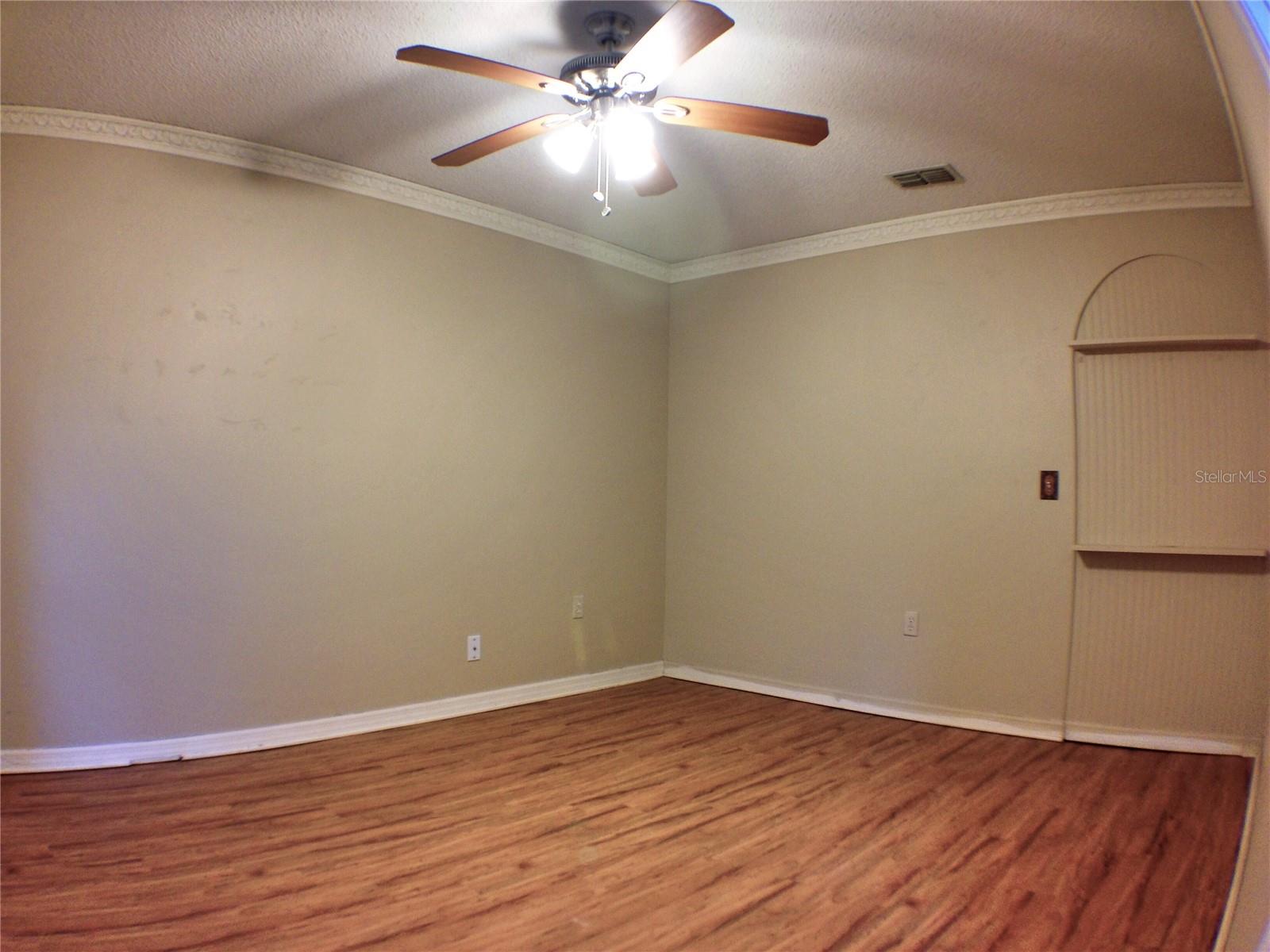 Image 9 of 16 For 4437 Stonemeadow Drive