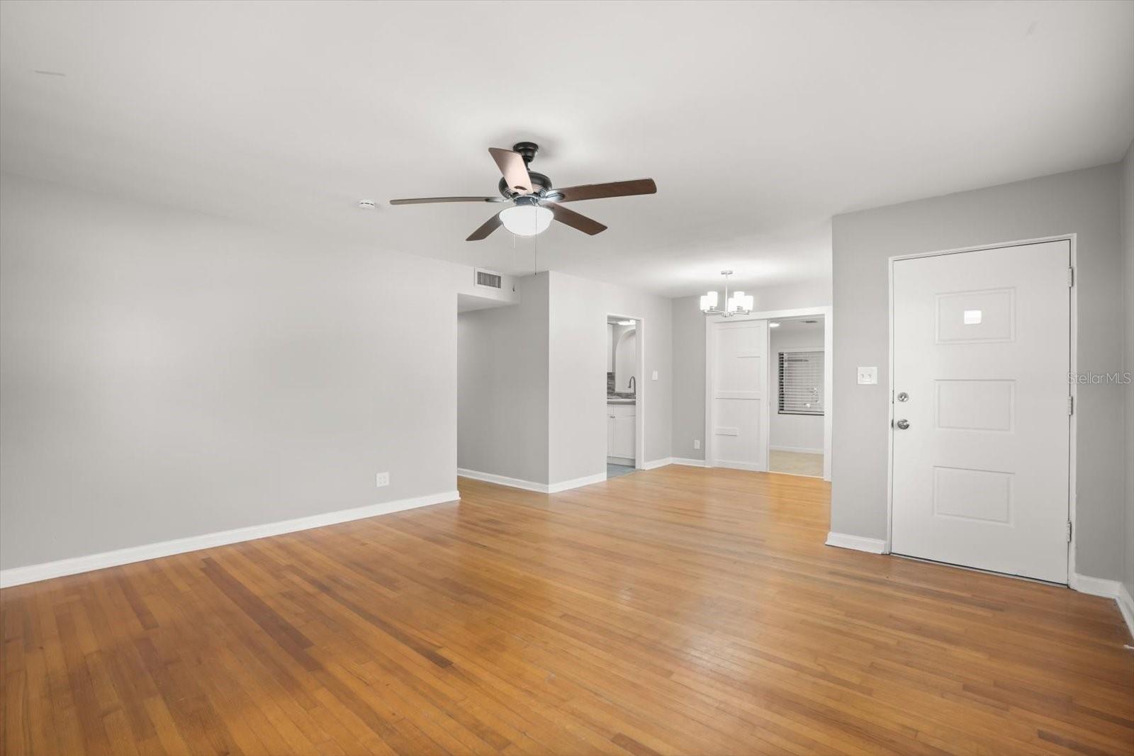 Image 6 of 33 For 524 Byron Road