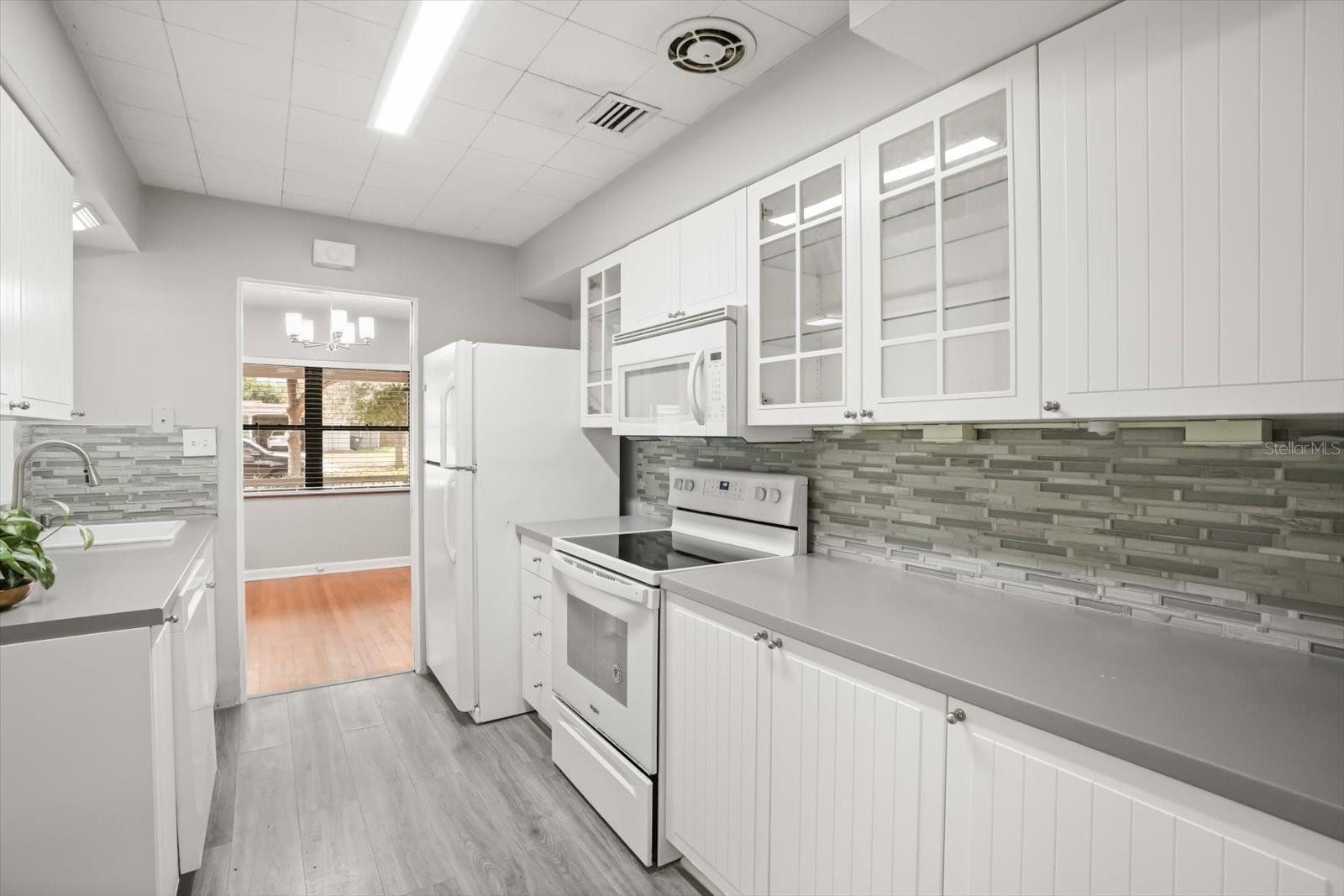 Image 8 of 33 For 524 Byron Road