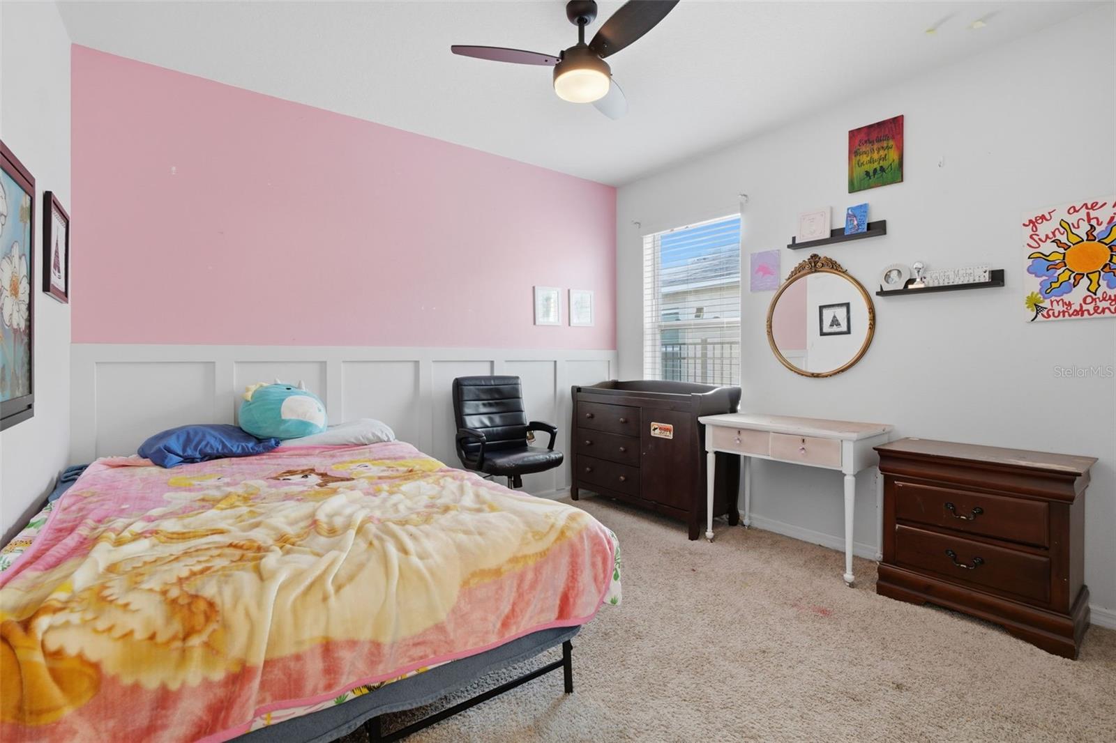 Image 21 of 29 For 231 Meghan Street