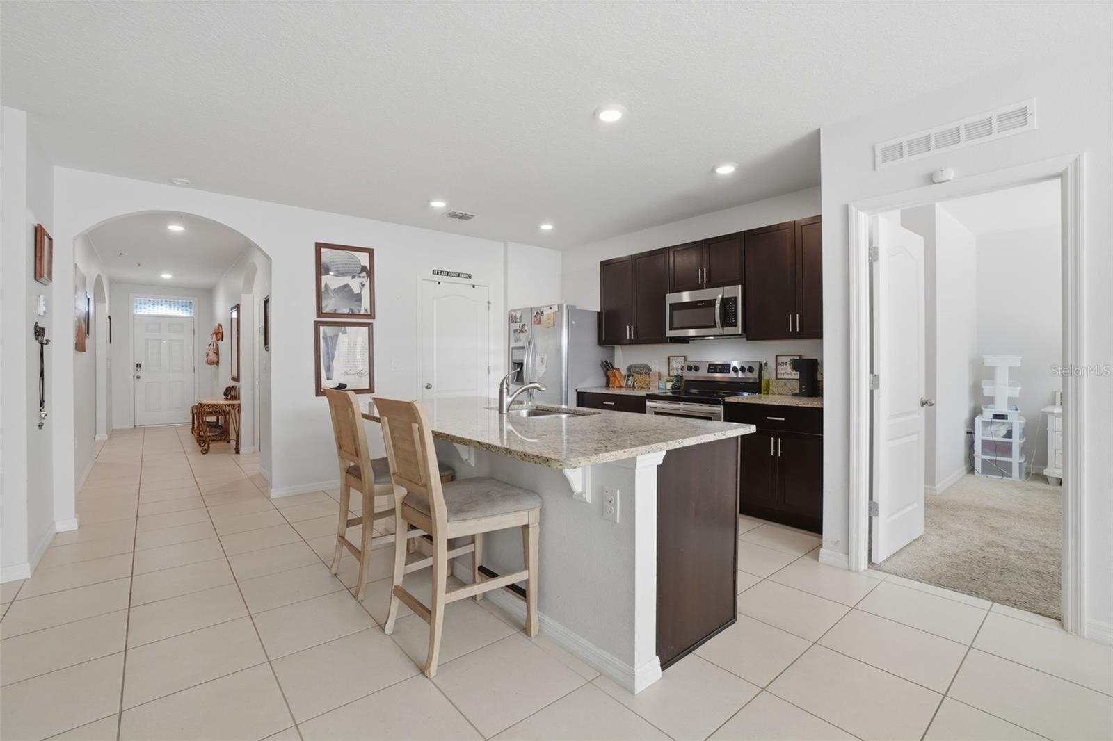 Image 4 of 29 For 231 Meghan Street