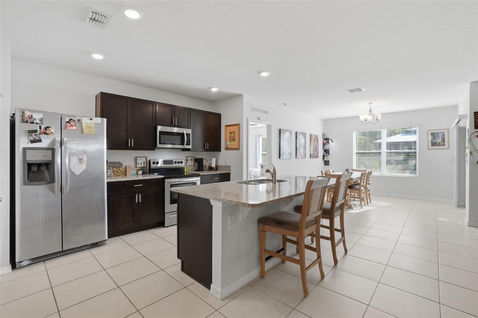 Image 5 of 29 For 231 Meghan Street