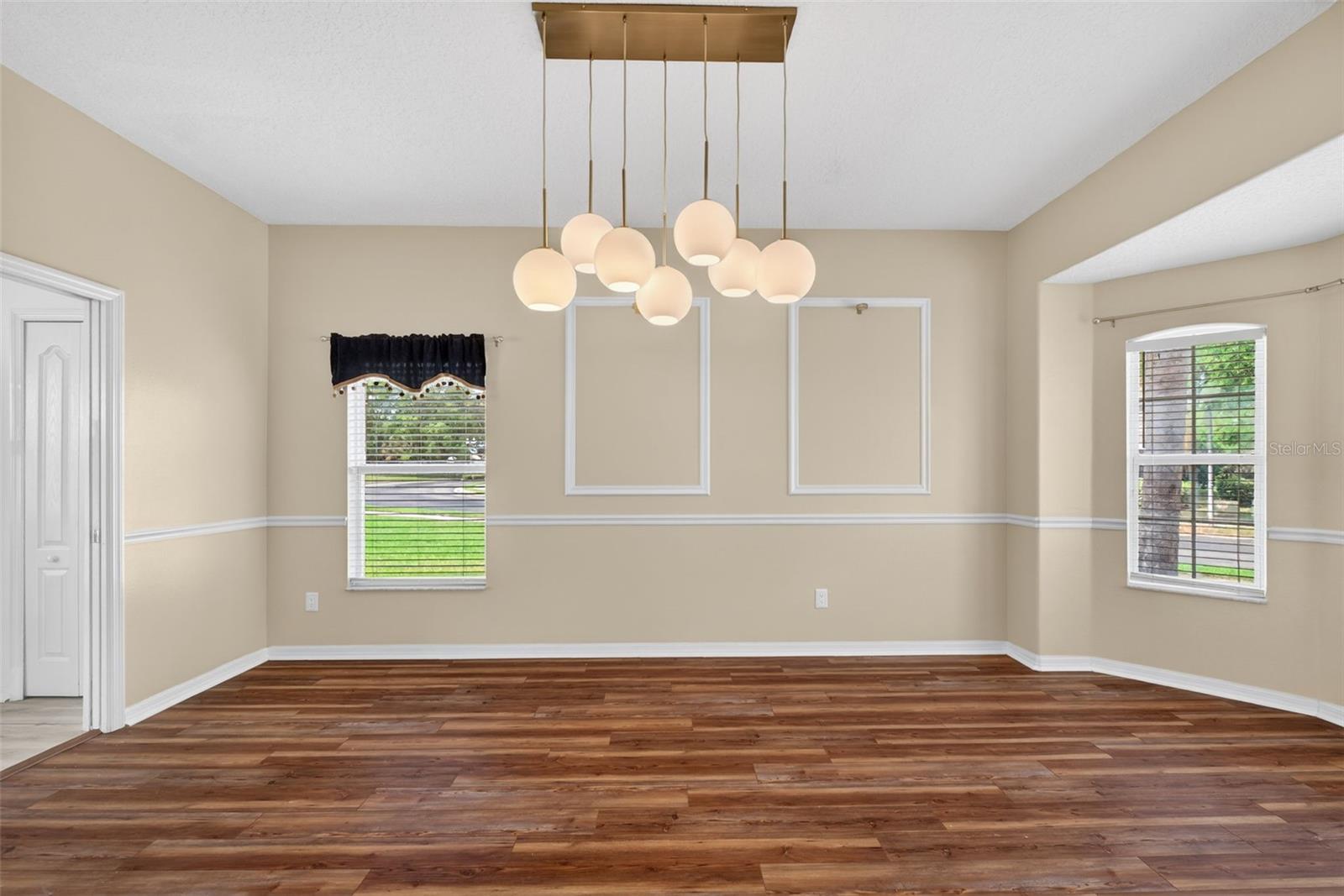 Image 13 of 89 For 15162 Spinnaker Cove Lane