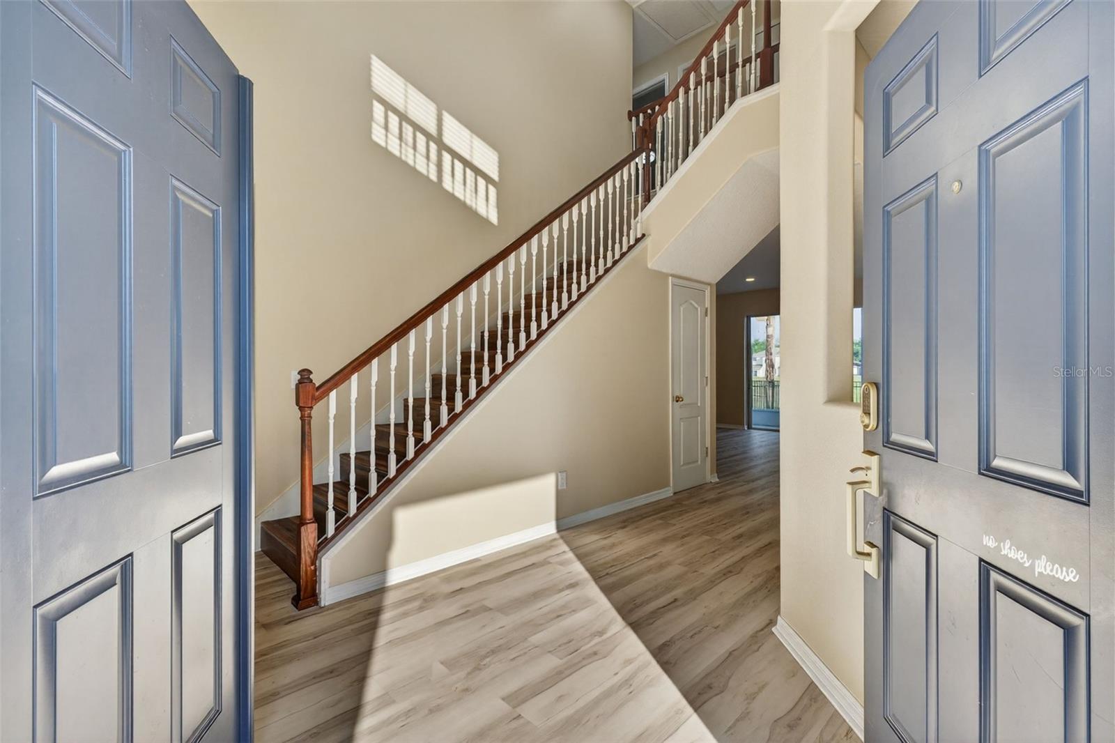 Image 6 of 89 For 15162 Spinnaker Cove Lane