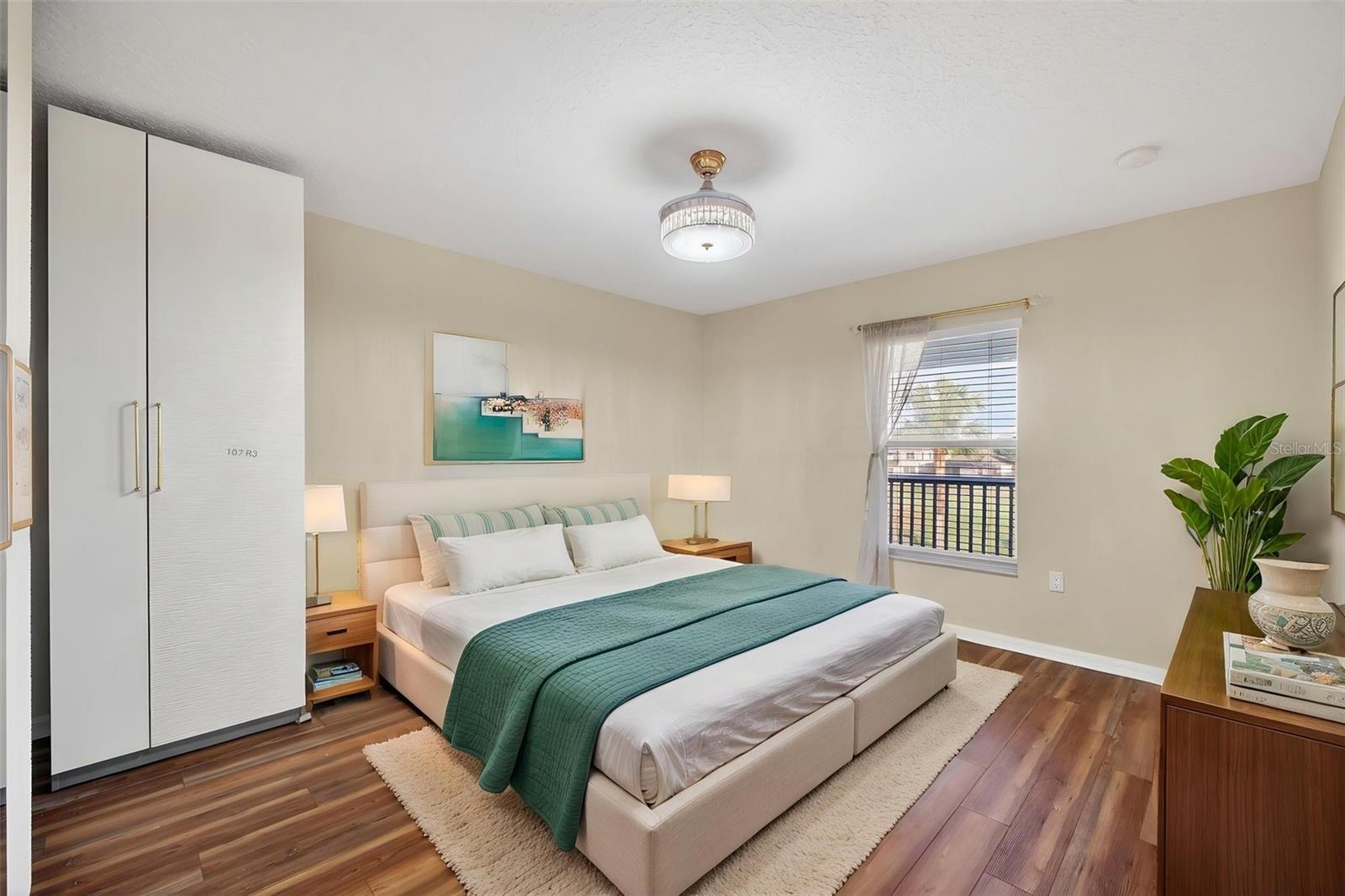 Image 61 of 89 For 15162 Spinnaker Cove Lane