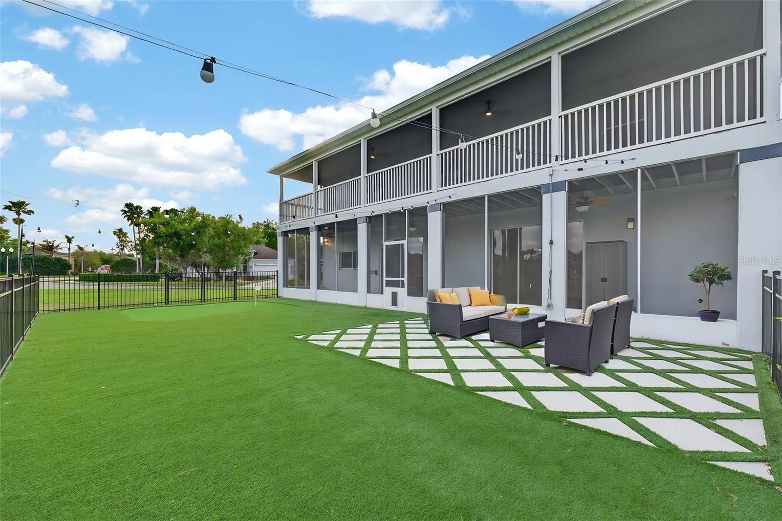 Image 73 of 89 For 15162 Spinnaker Cove Lane