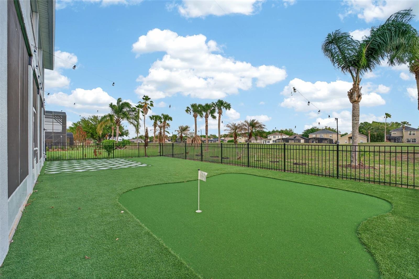 Image 75 of 89 For 15162 Spinnaker Cove Lane